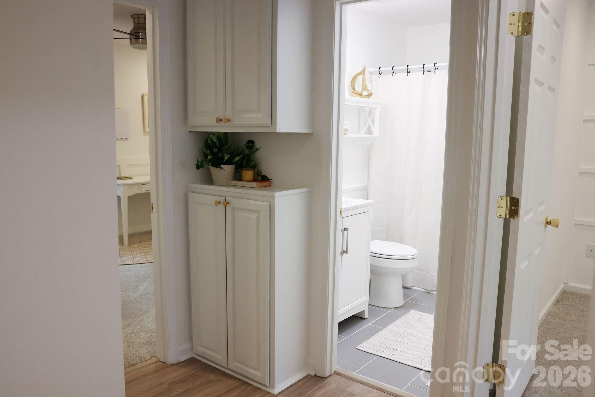 317 Devine Avenue Property Photo 20