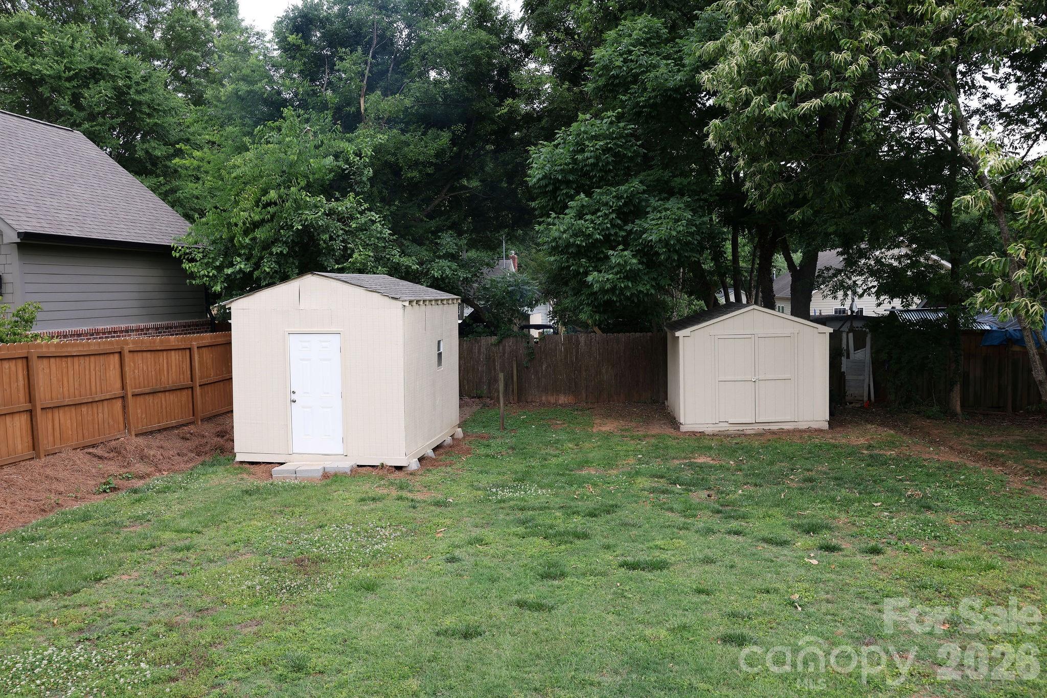 317 Devine Avenue Property Photo 37