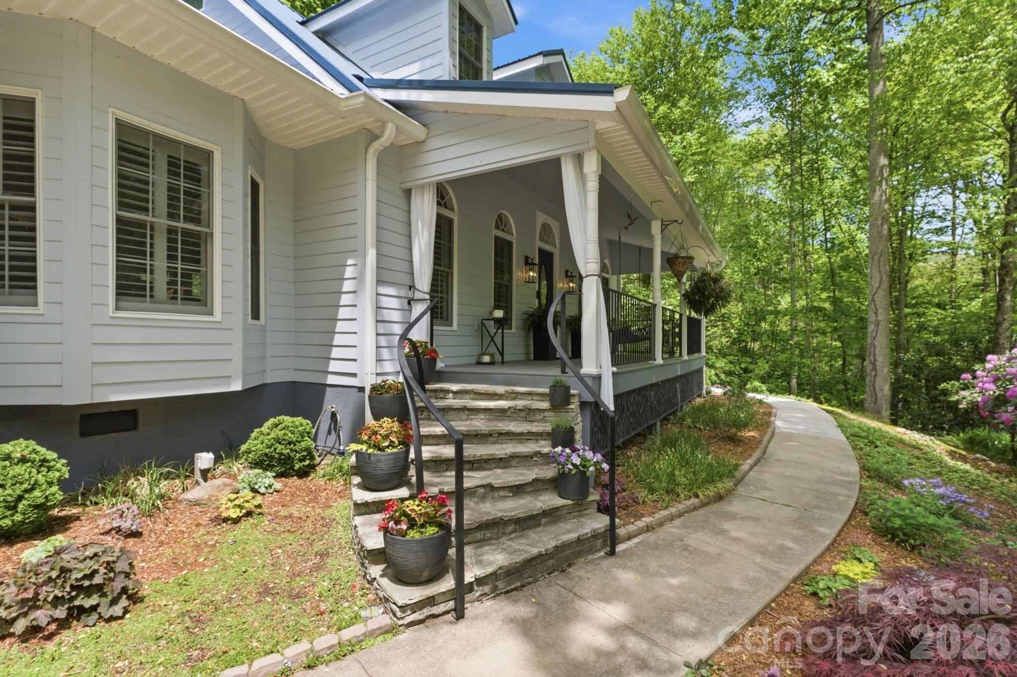 438 Serenity Mountain Road Property Photo 4