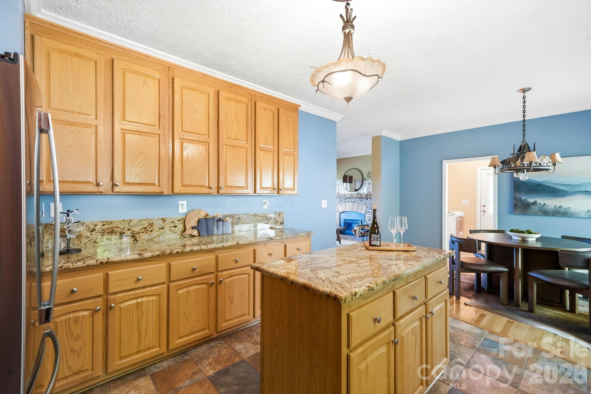 394 Hummingbird Lane Property Photo 15