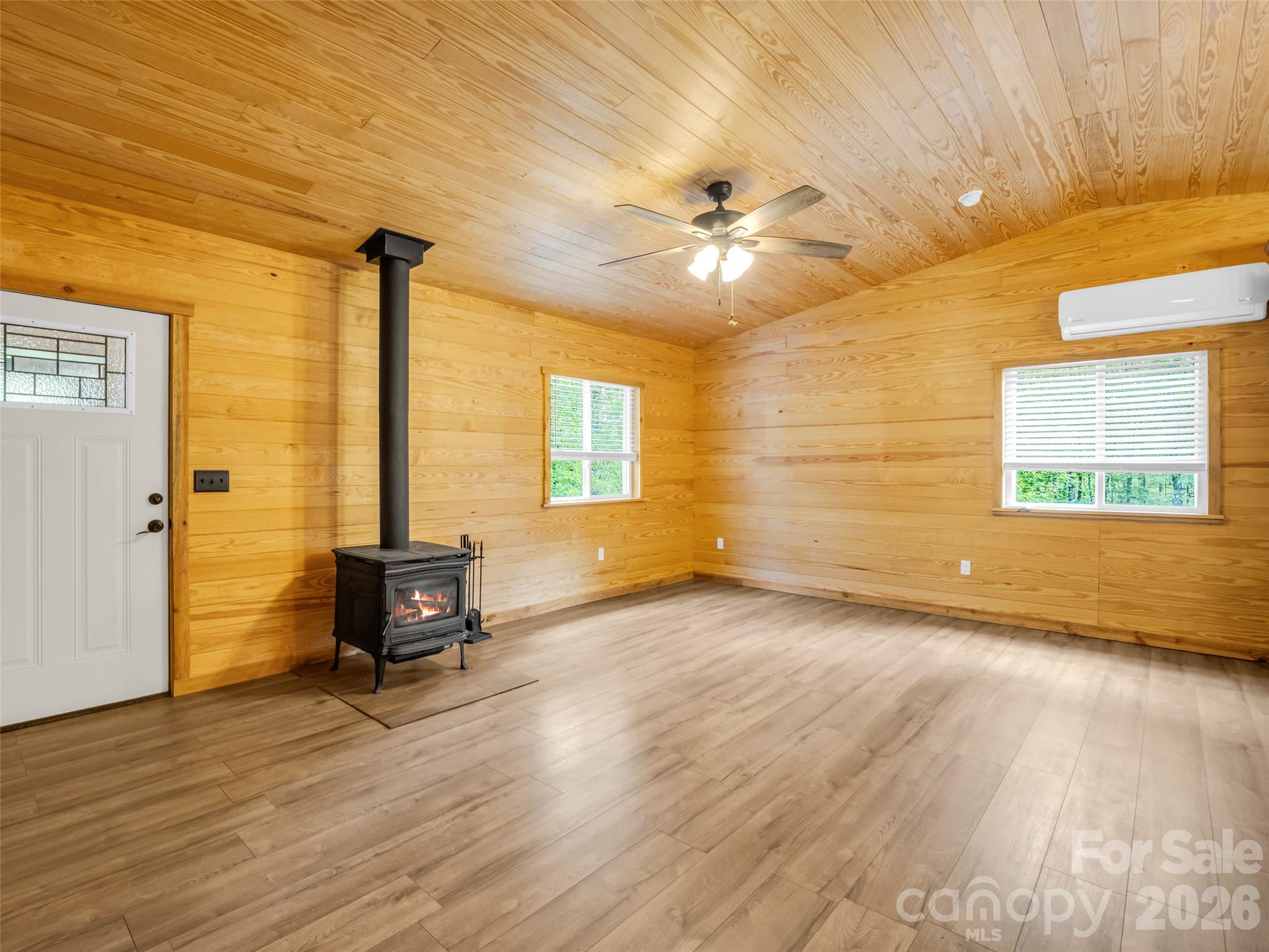 721 Old Mill Road Property Photo 10