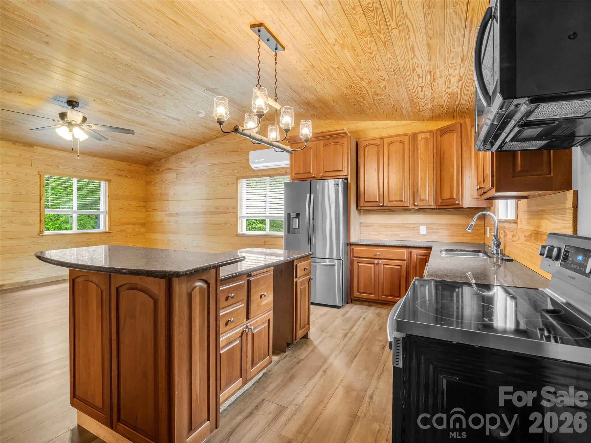 721 Old Mill Road Property Photo 14