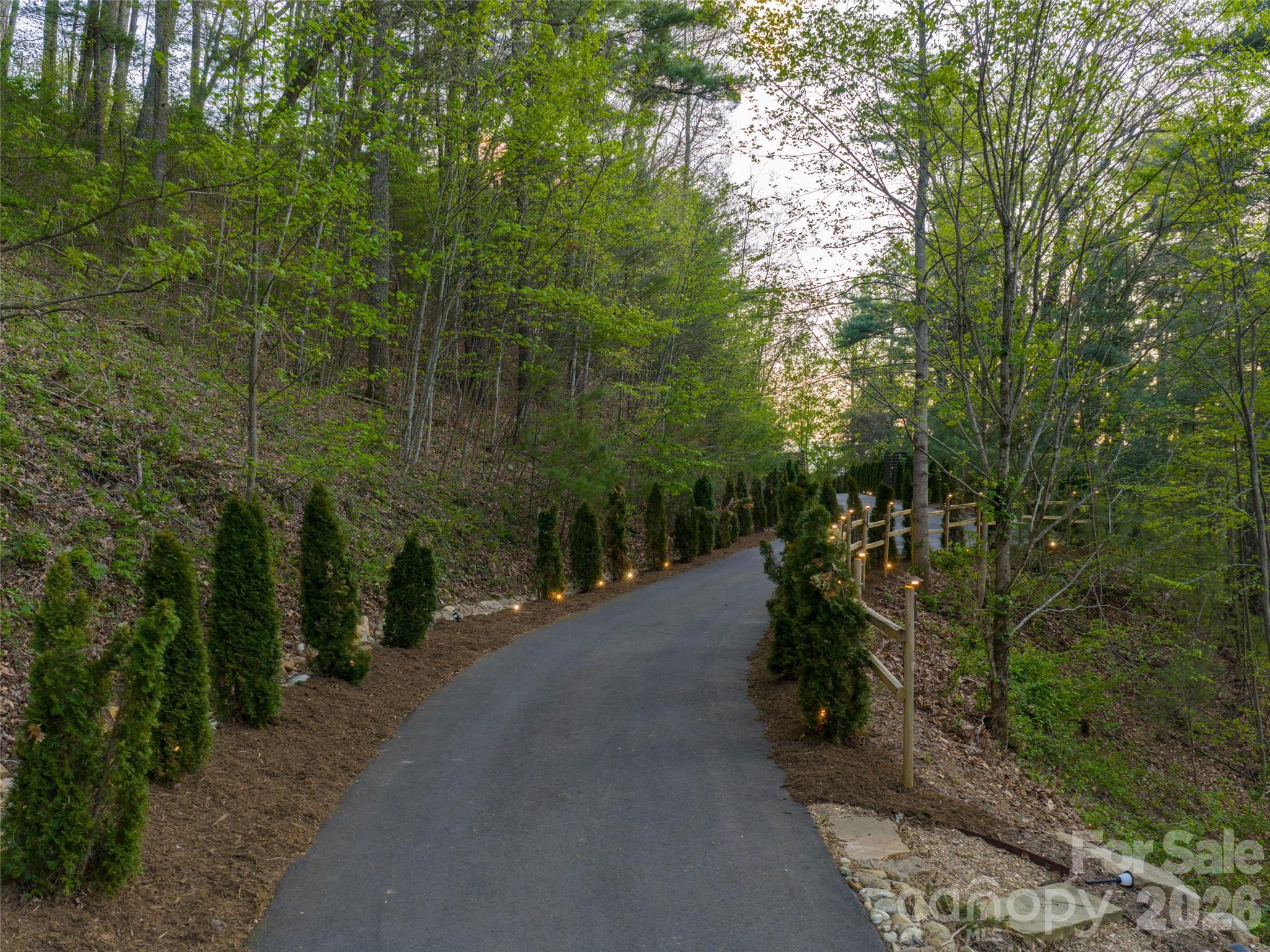 32 Timberwolf Court Property Photo 6