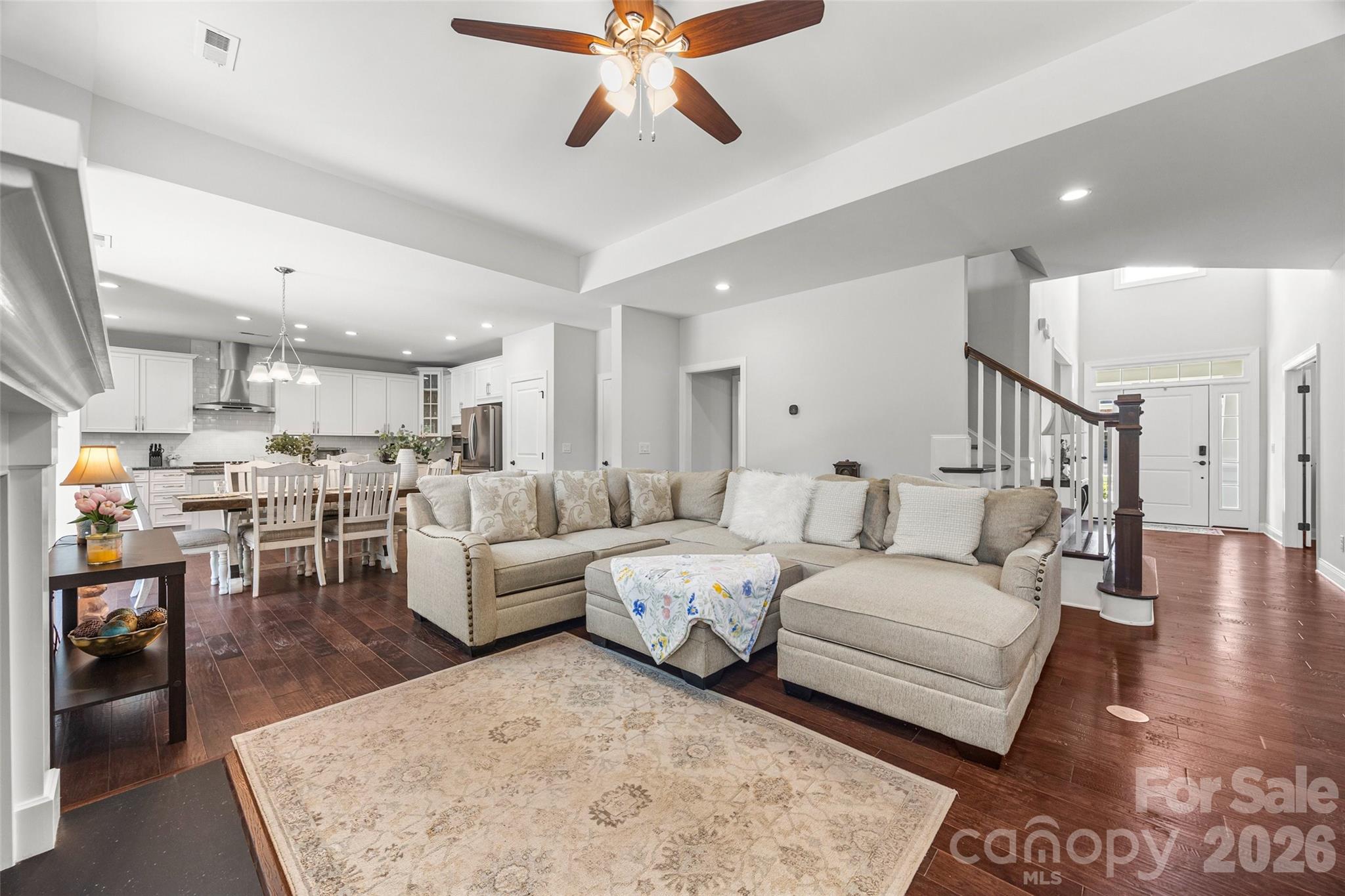 323 Forsythia Lane Property Photo 11