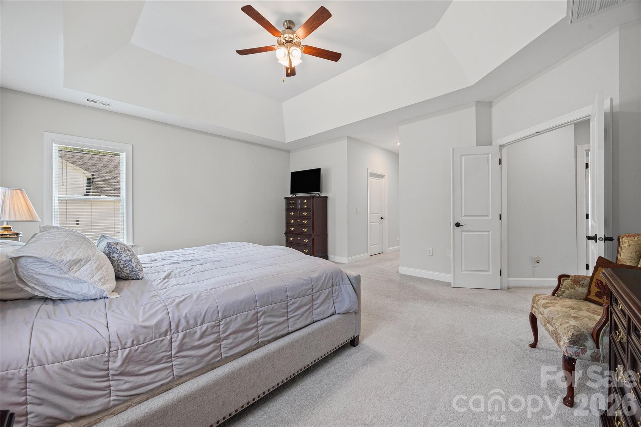 323 Forsythia Lane Property Photo 28