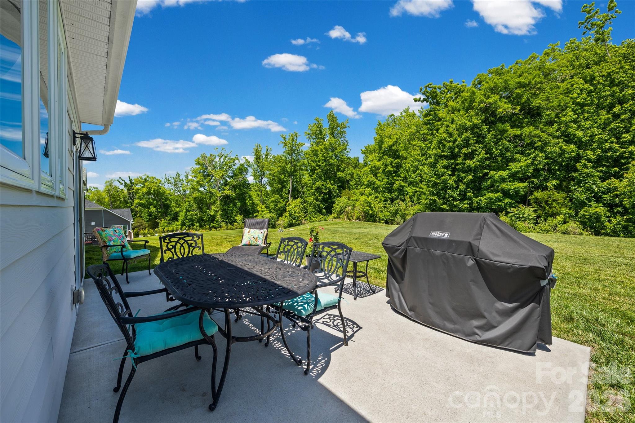 323 Forsythia Lane Property Photo 33