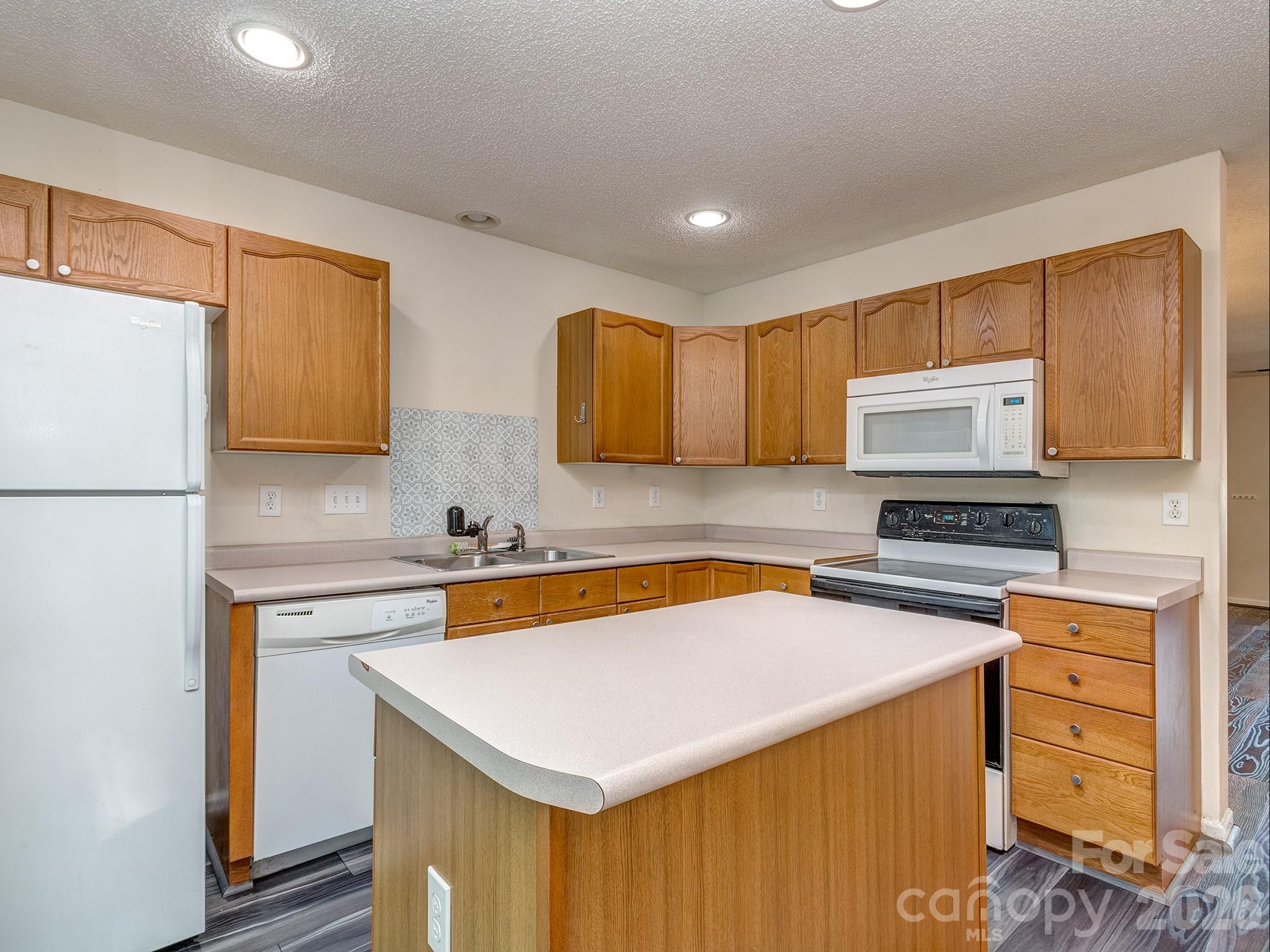 12844 Spirit Bound Way Property Photo 11