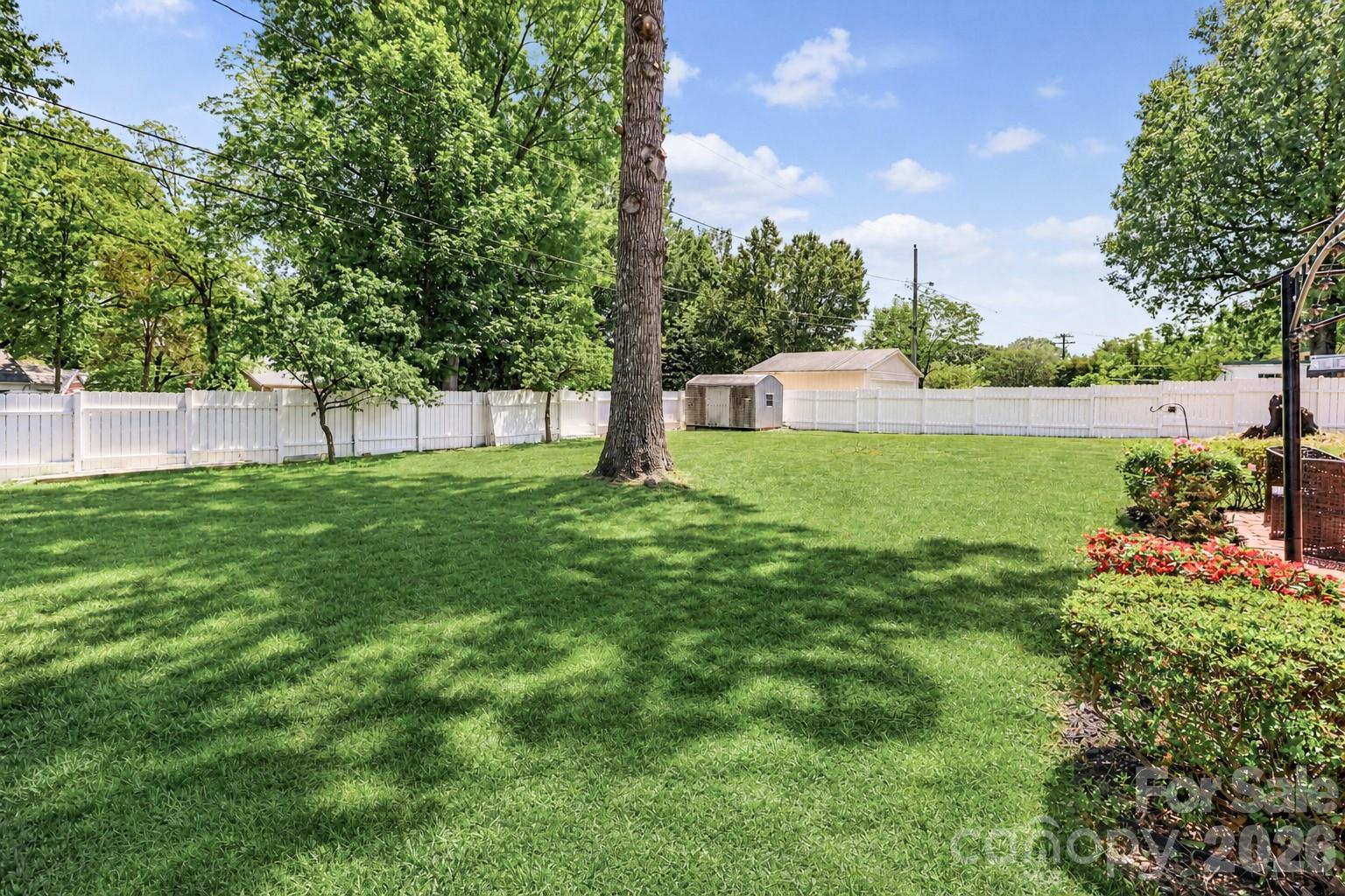 820 Woodland Road Property Photo 25