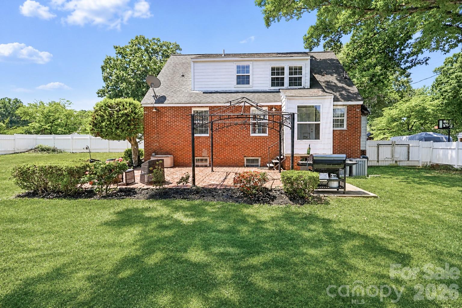 820 Woodland Road Property Photo 26