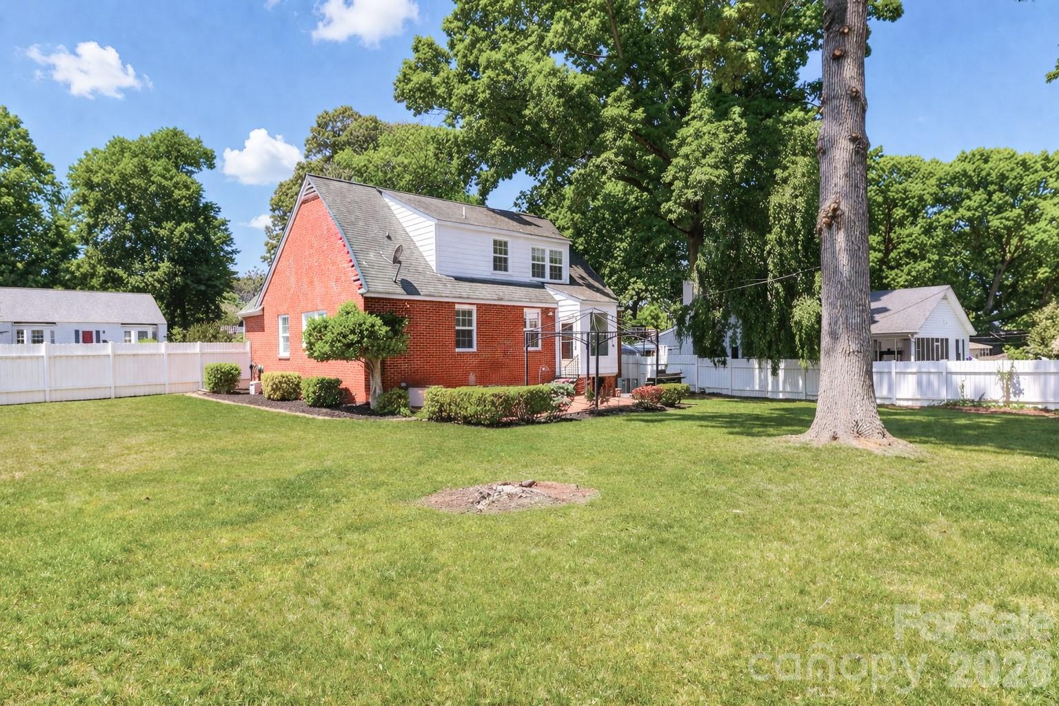 820 Woodland Road Property Photo 29