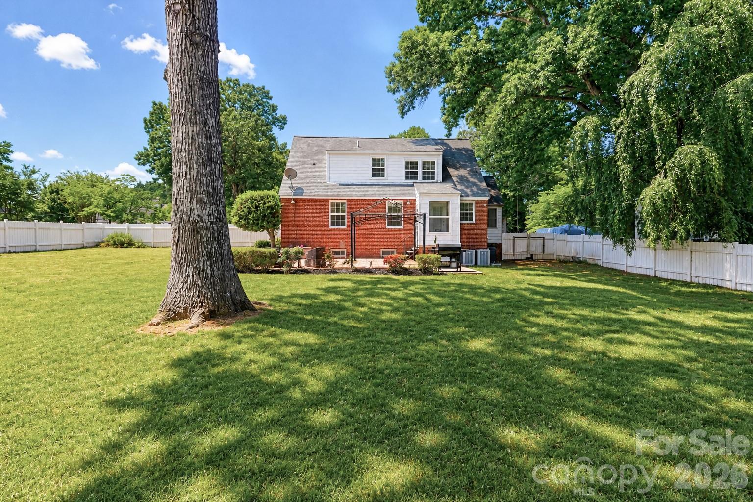 820 Woodland Road Property Photo 30