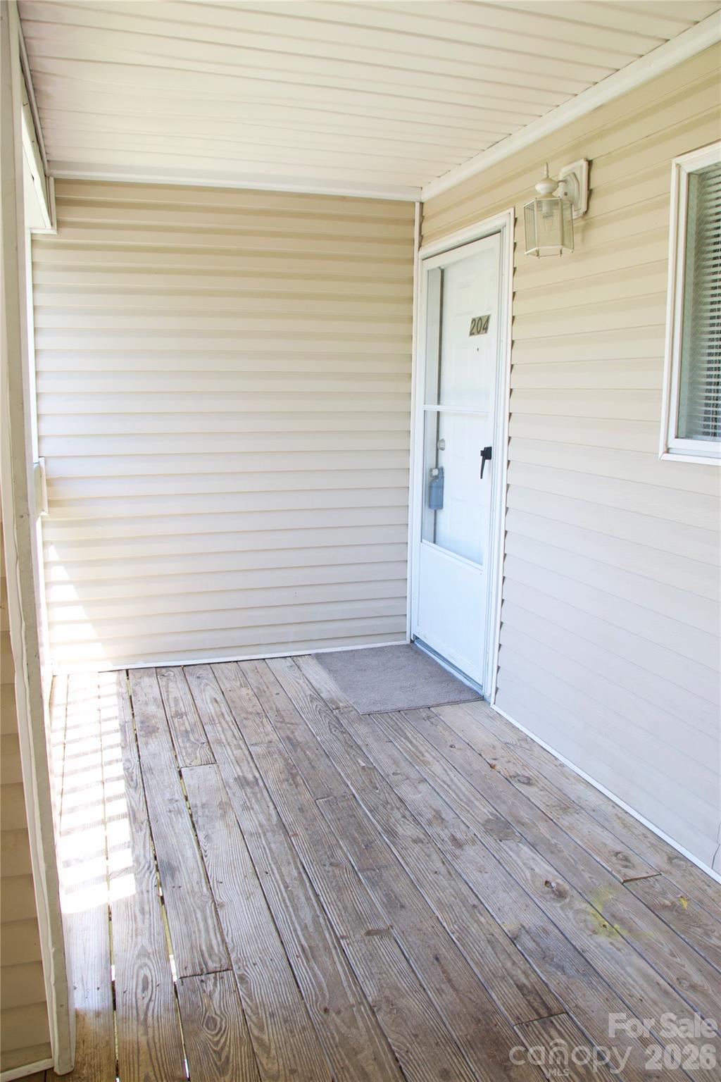 1610 Eagles Place J-204 Property Photo 2