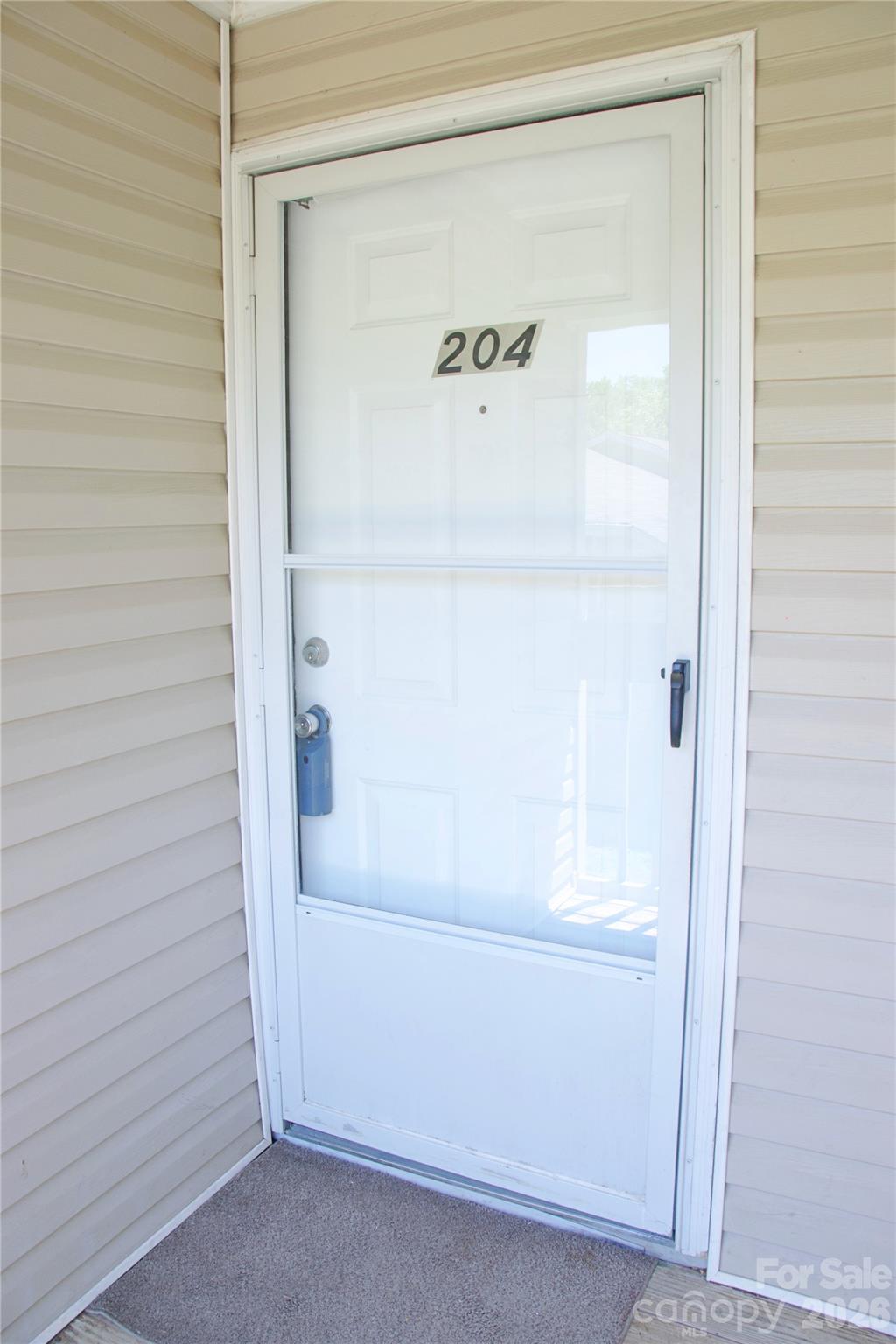 1610 Eagles Place J-204 Property Photo 3