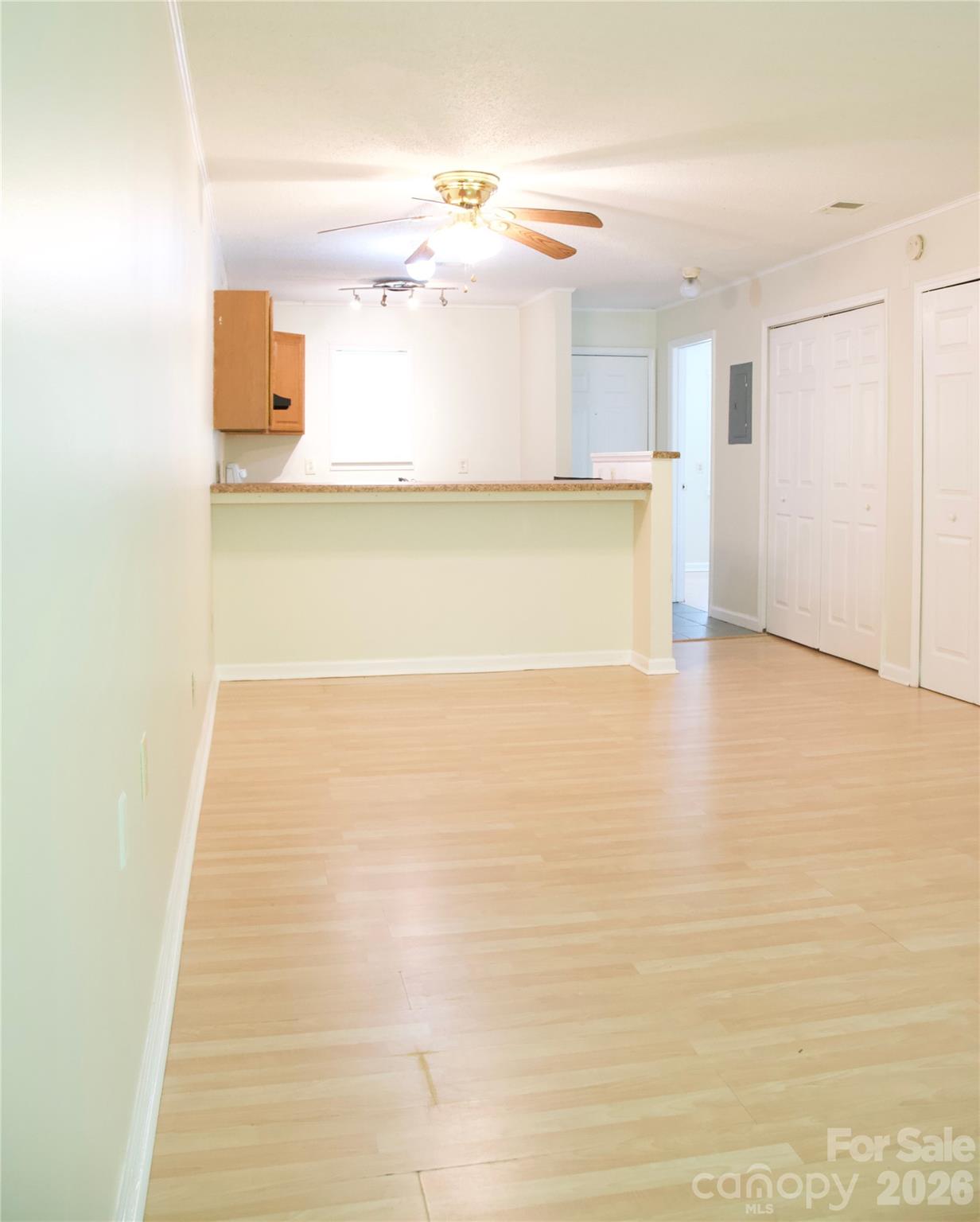 1610 Eagles Place J-204 Property Photo 9