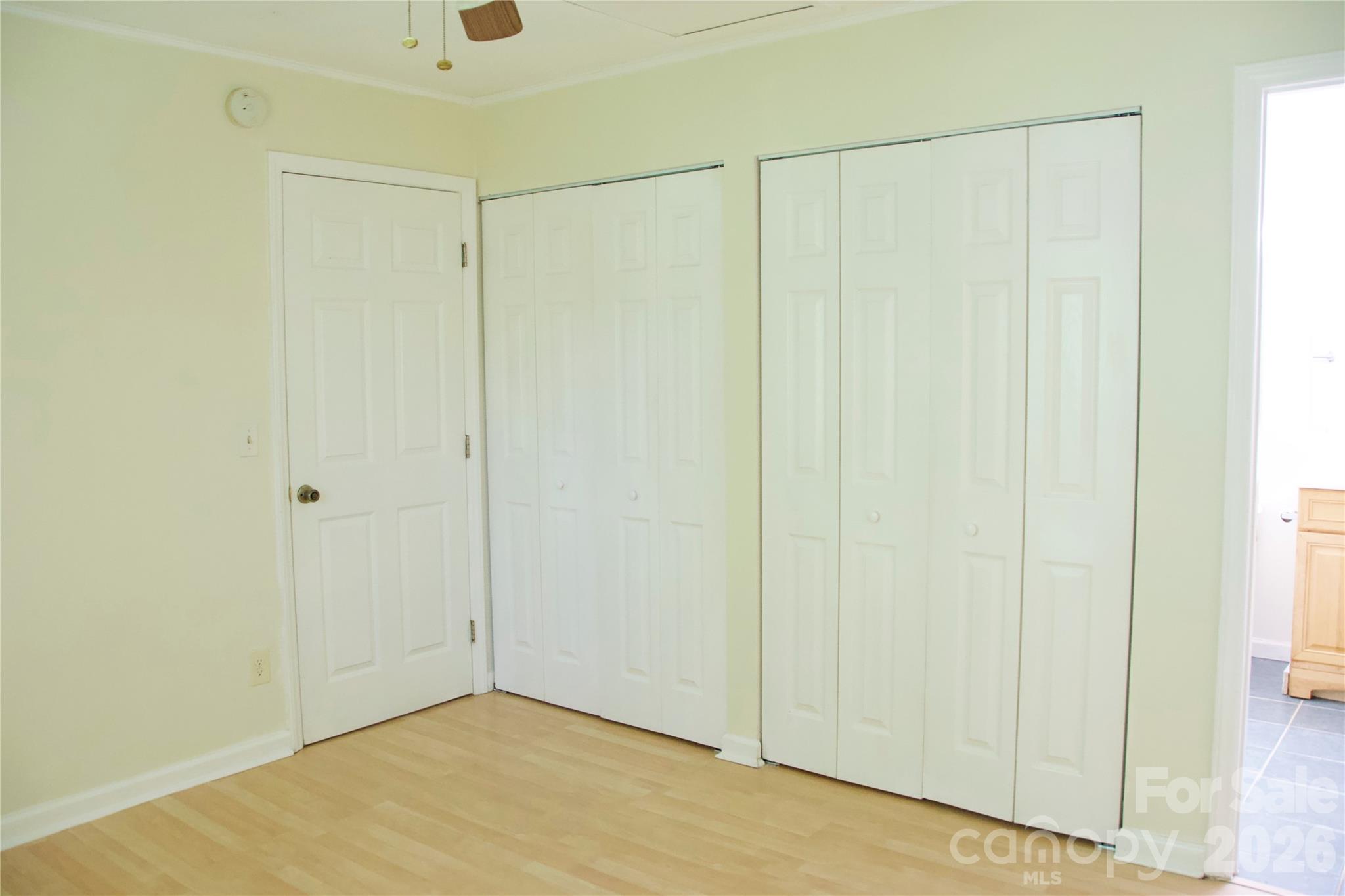1610 Eagles Place J-204 Property Photo 12