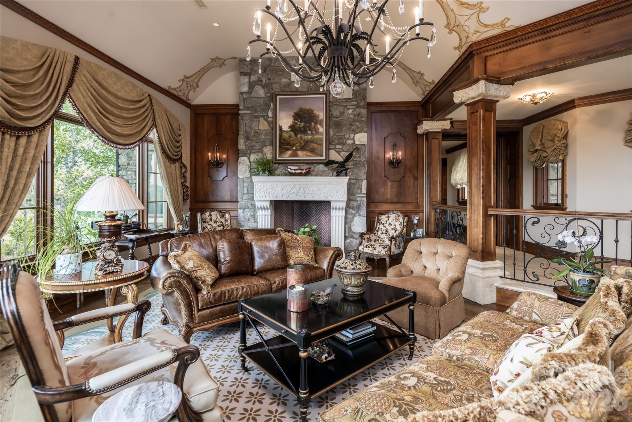 83 Summit Tower Circle Property Photo 6