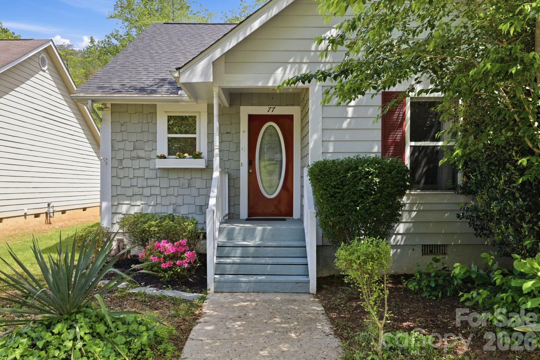 77 Lees Creek Road Property Photo 2