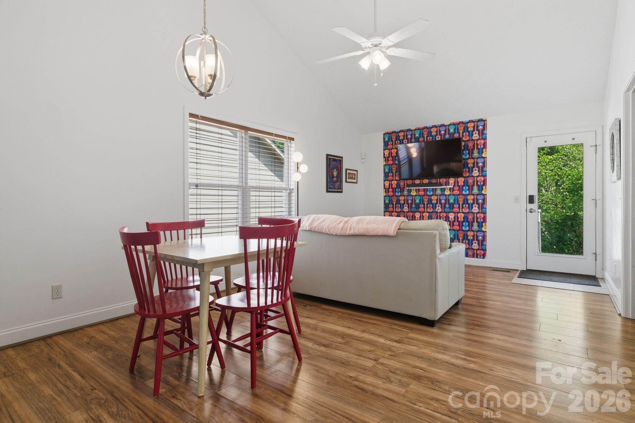 77 Lees Creek Road Property Photo 6