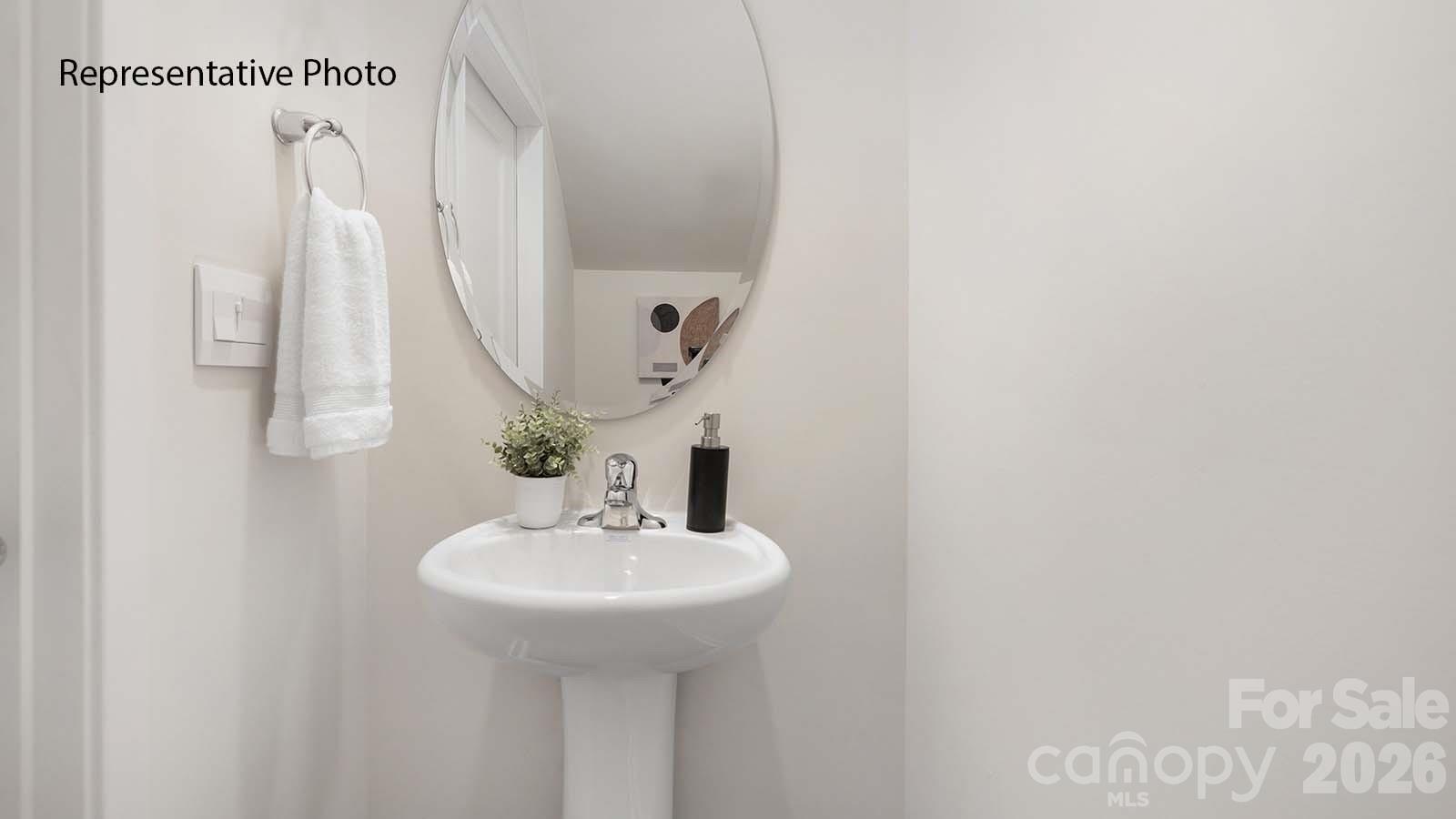 998 Two Brothers Lane Property Photo 9
