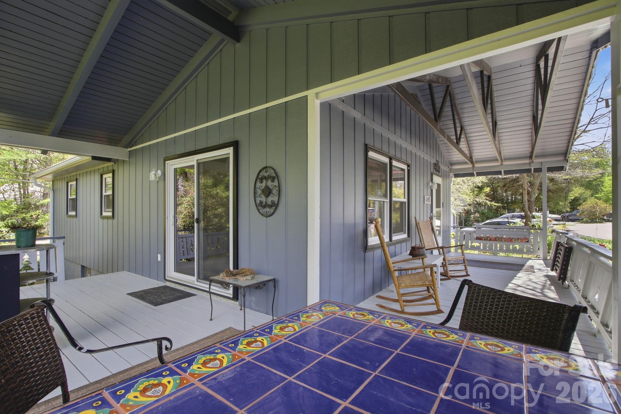 143 Snowshoe Loop Property Photo 4