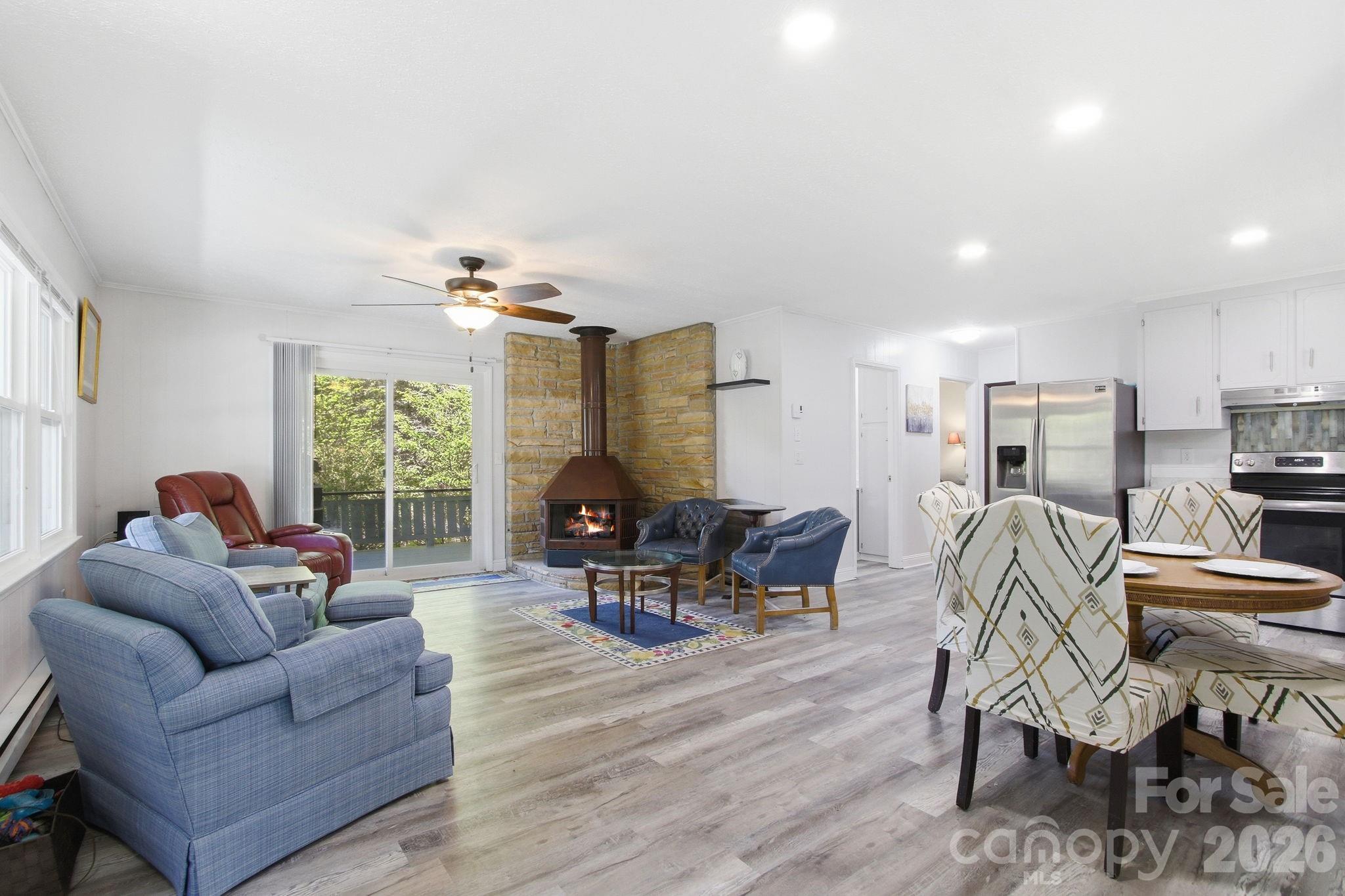 143 Snowshoe Loop Property Photo 11
