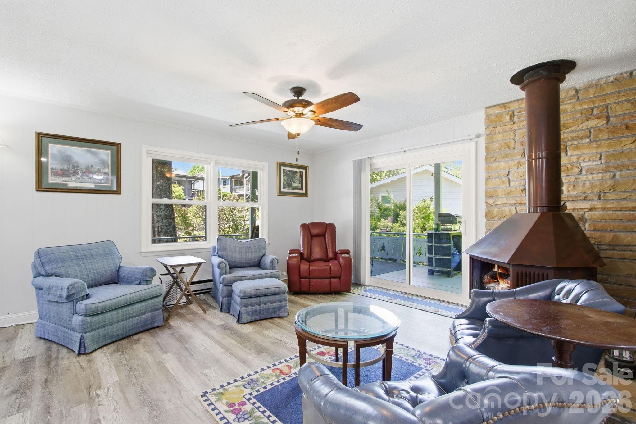 143 Snowshoe Loop Property Photo 12