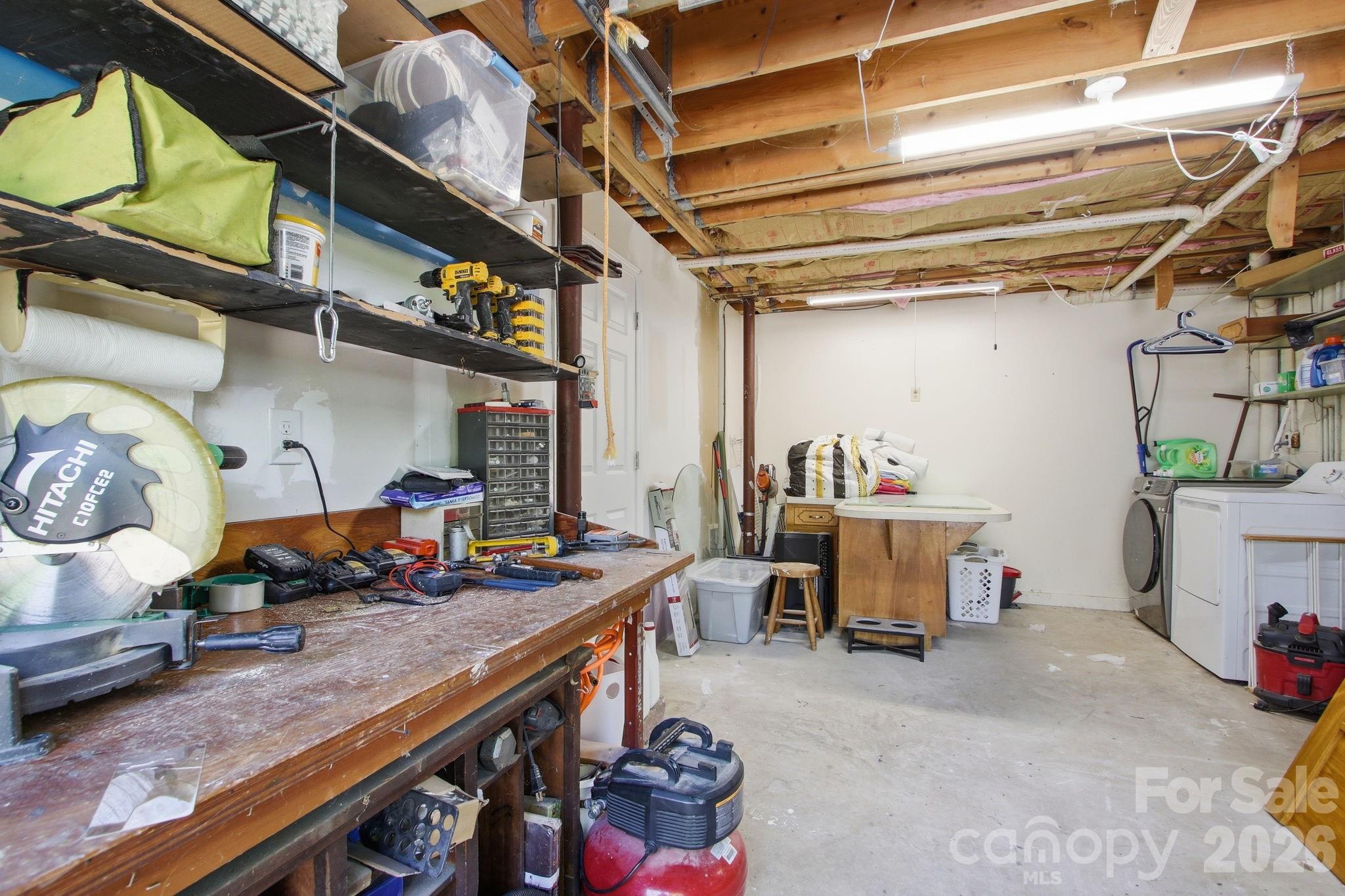 143 Snowshoe Loop Property Photo 33