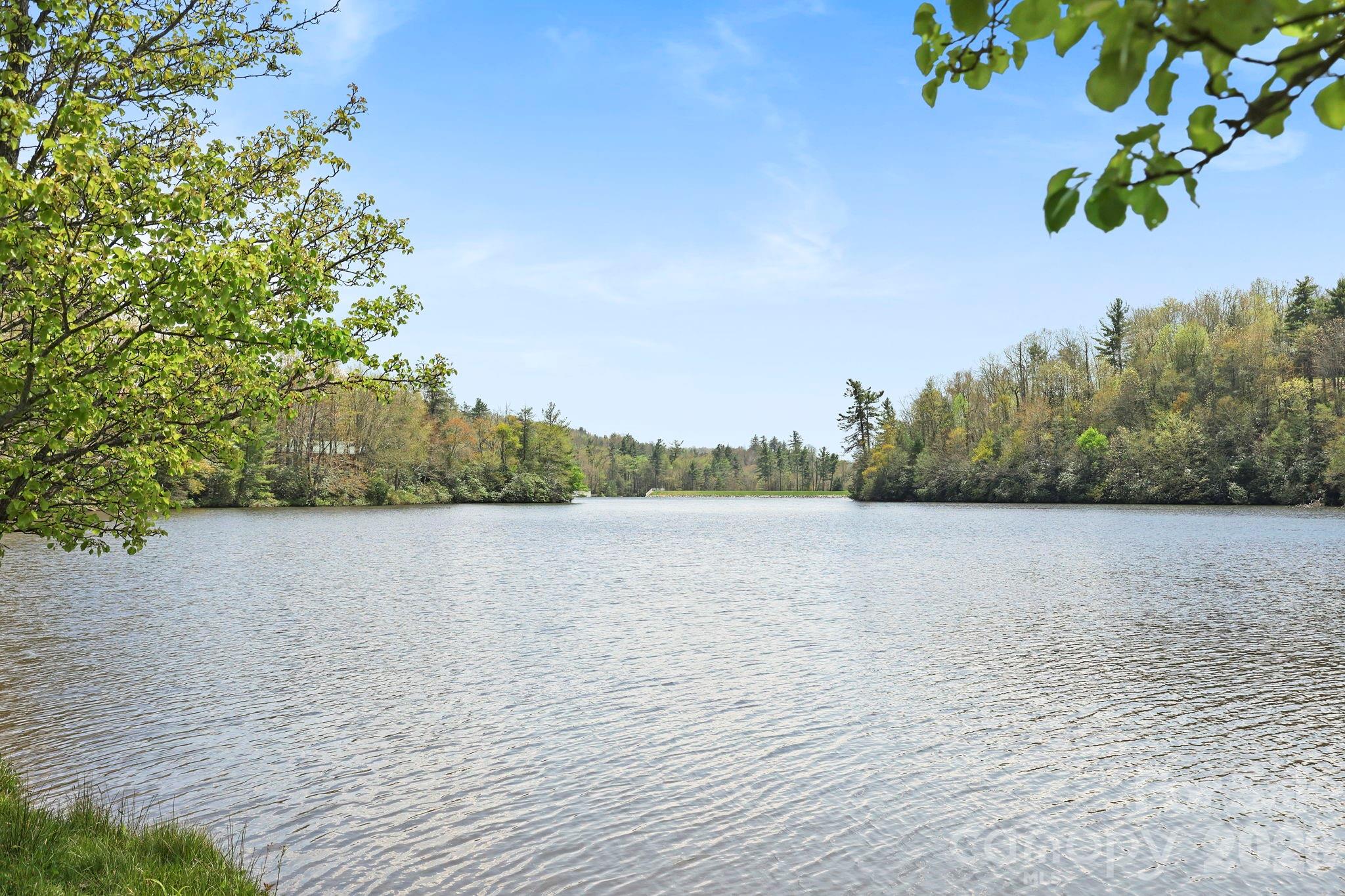 143 Snowshoe Loop Property Photo 41