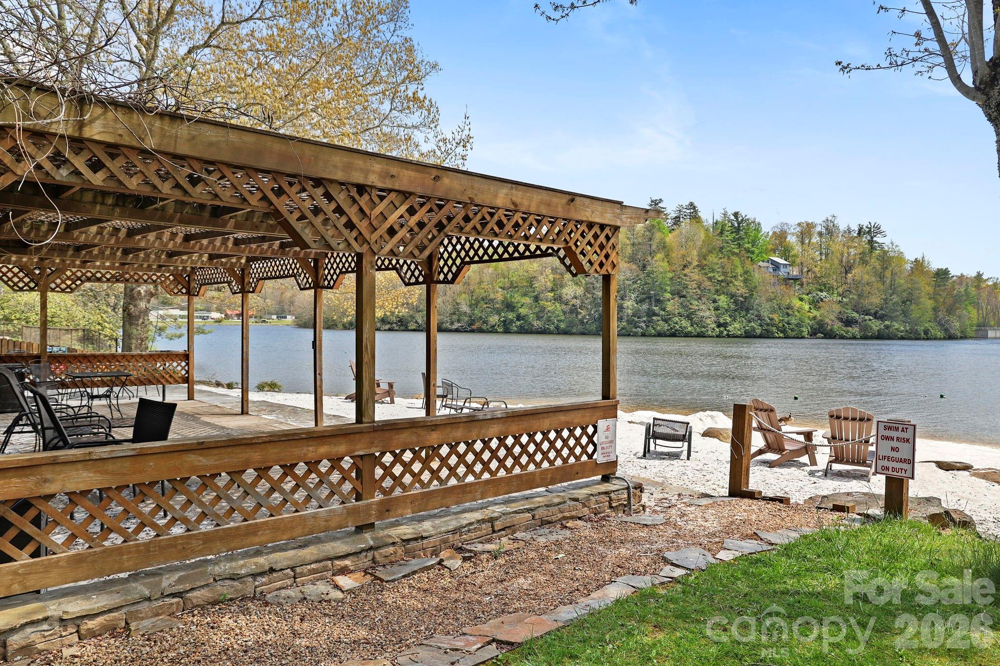 143 Snowshoe Loop Property Photo 44