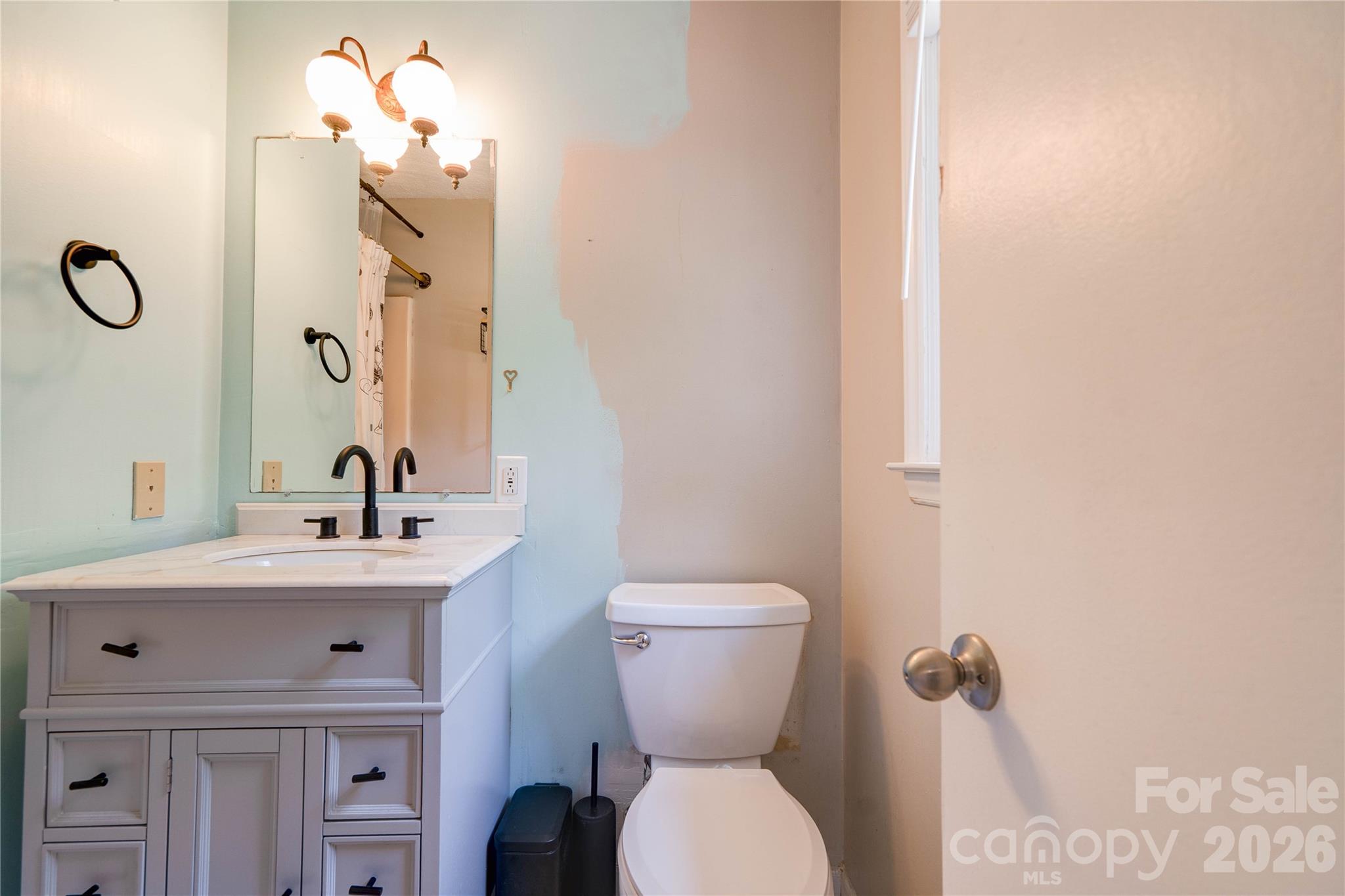 111 Harbor Point Drive Property Photo 12