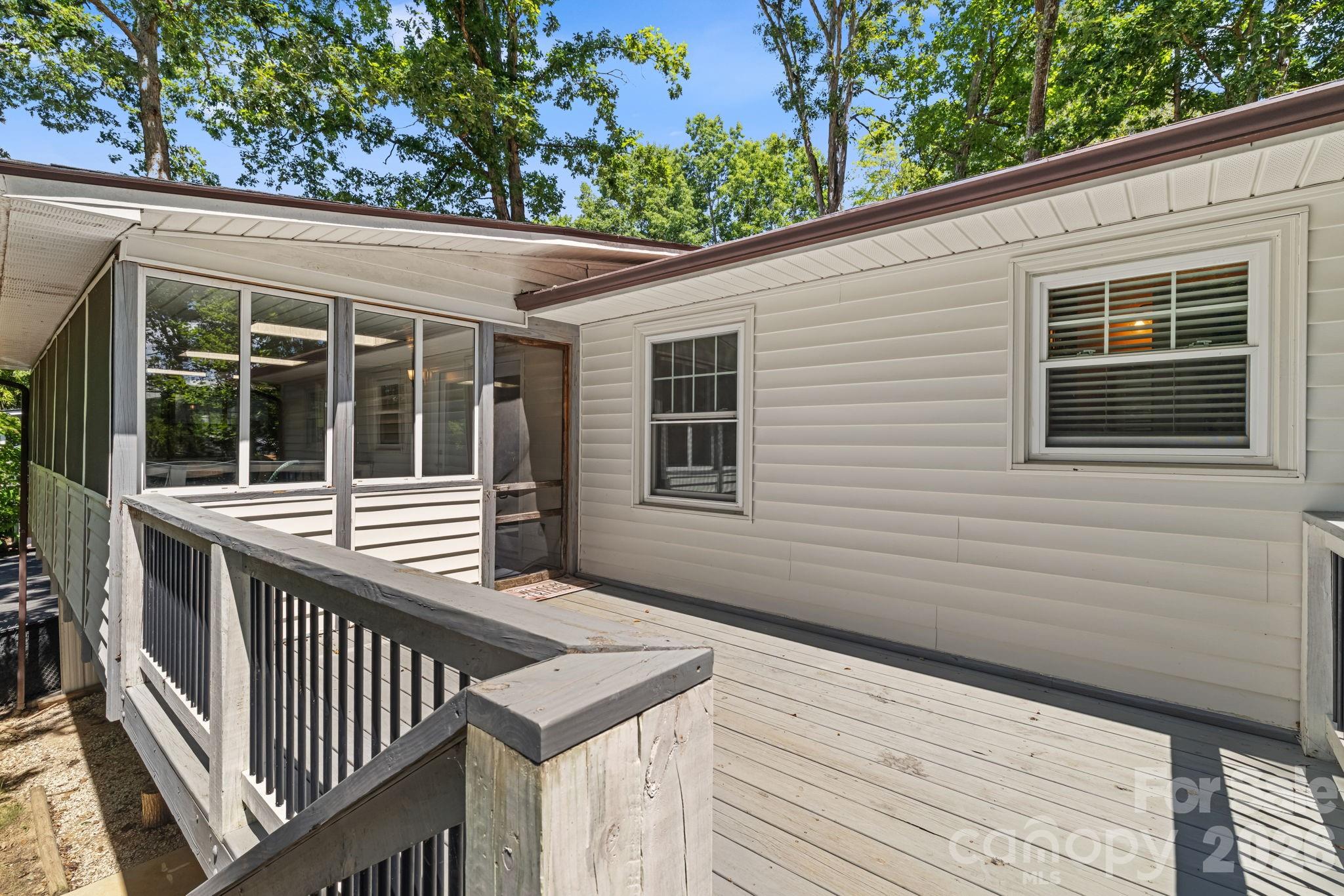 98 Pensacola Avenue Property Photo 37