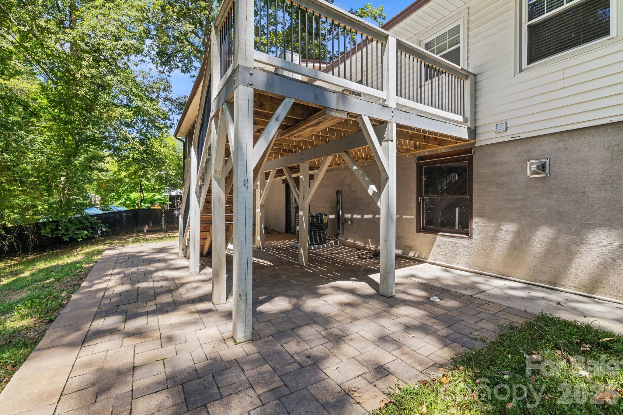 98 Pensacola Avenue Property Photo 38