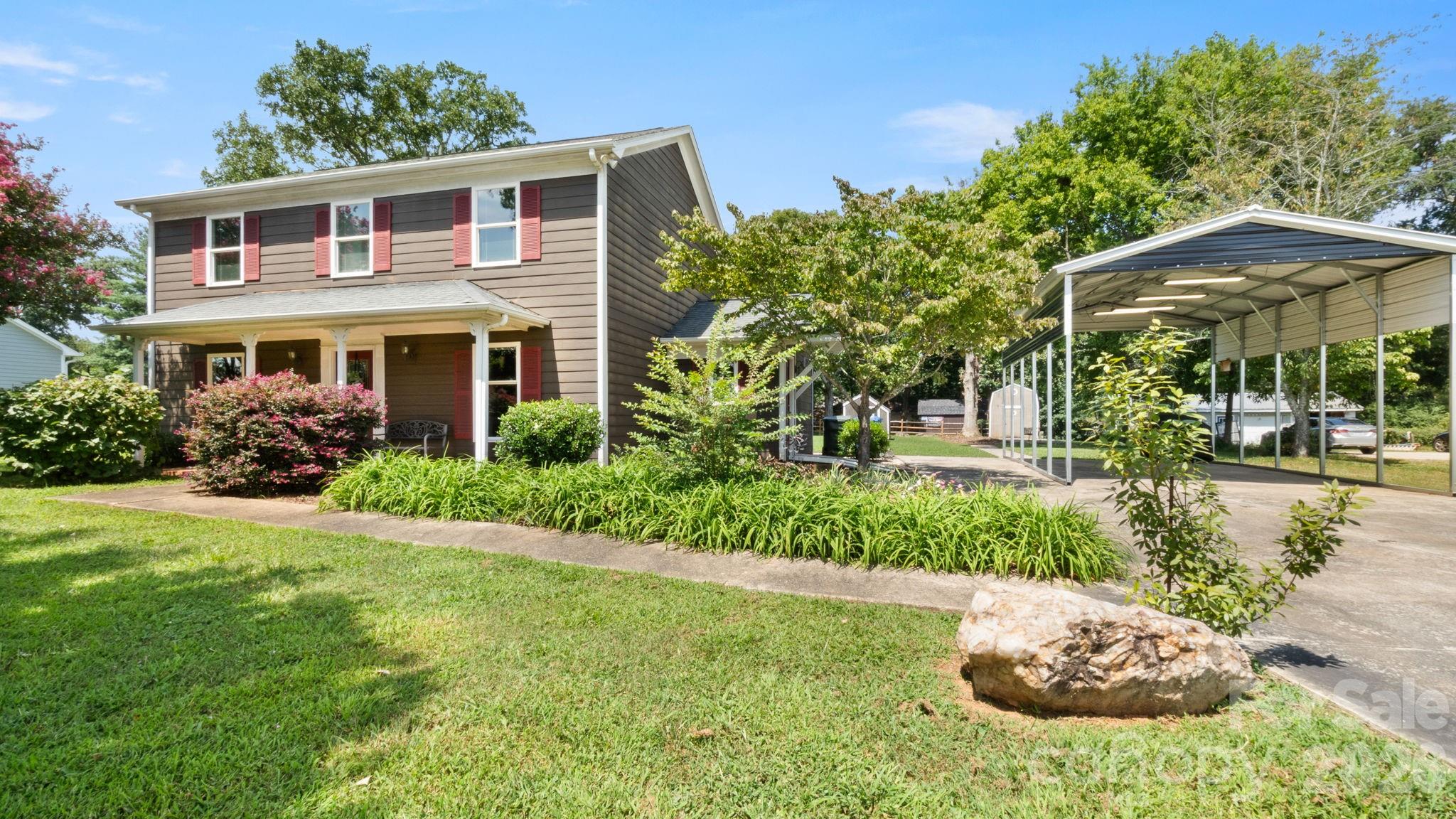8809 Fairview Road Property Photo 1