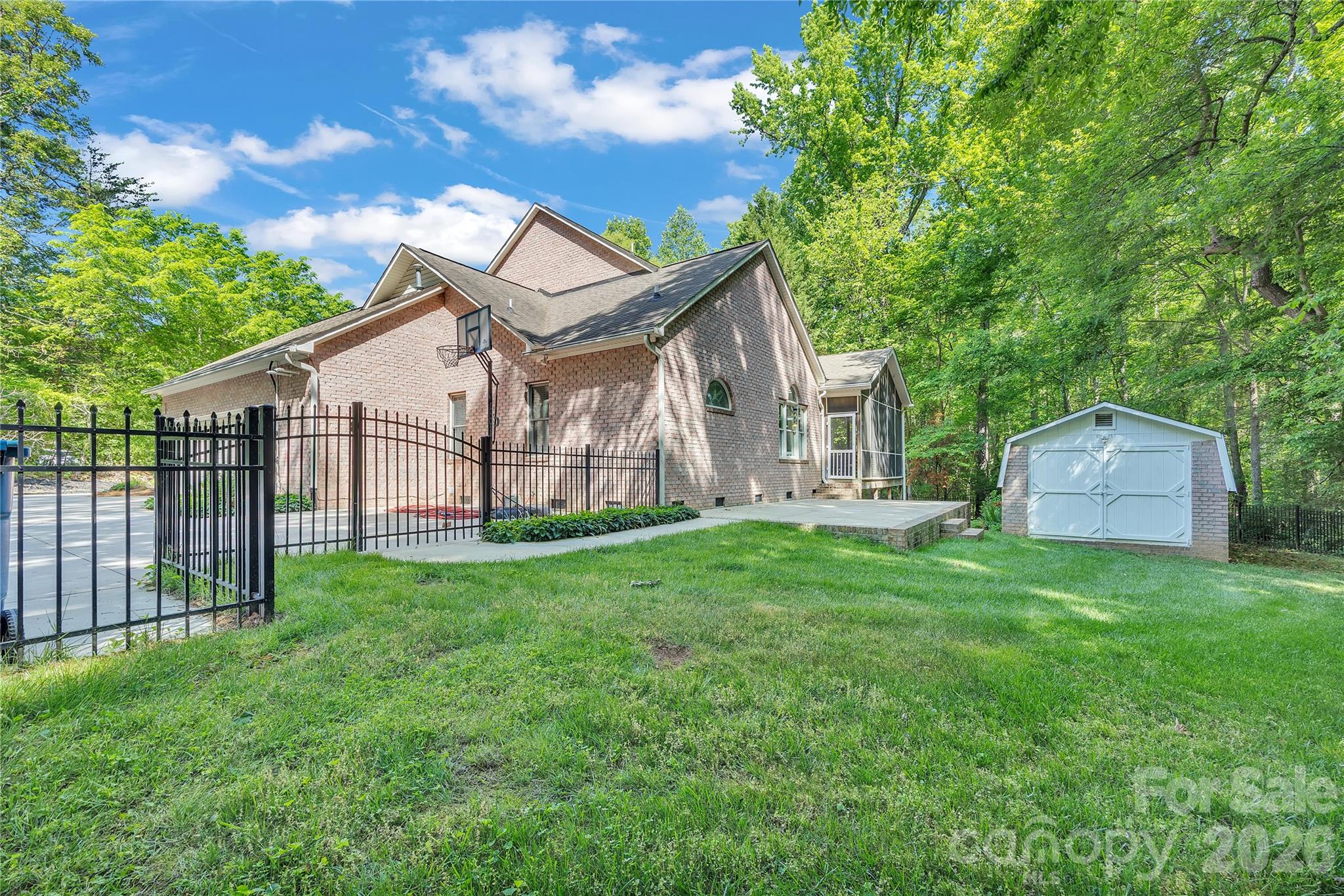 106 Mist Valley Drive Property Photo 30