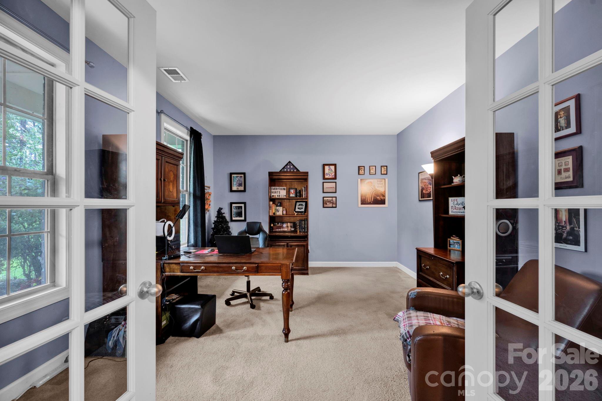 111 St Sophia Court Property Photo 9