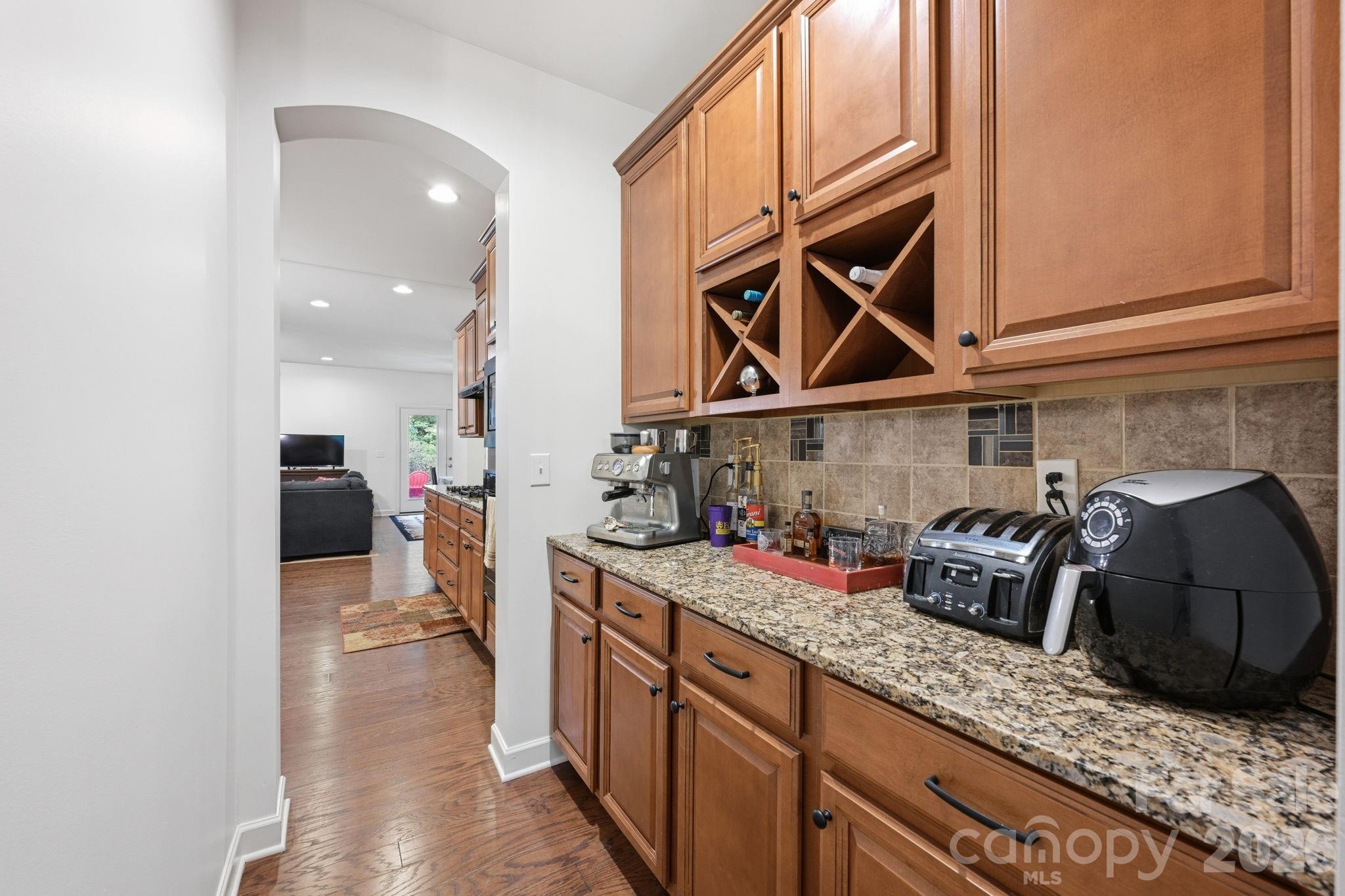111 St Sophia Court Property Photo 10