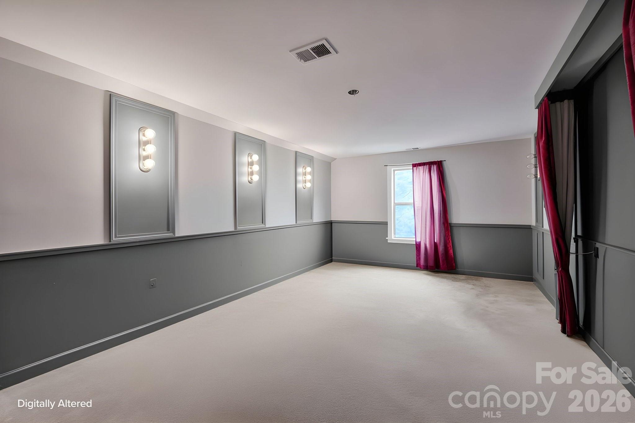 111 St Sophia Court Property Photo 25