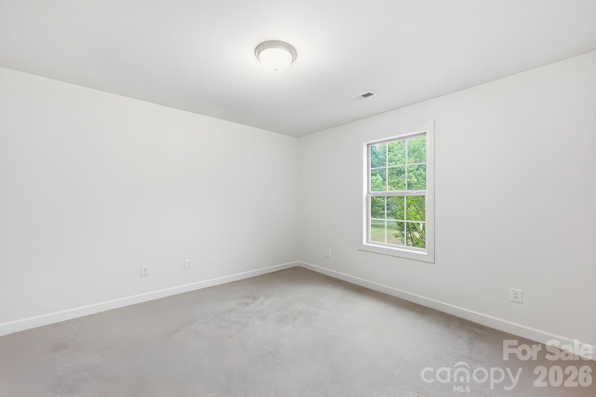 111 St Sophia Court Property Photo 27