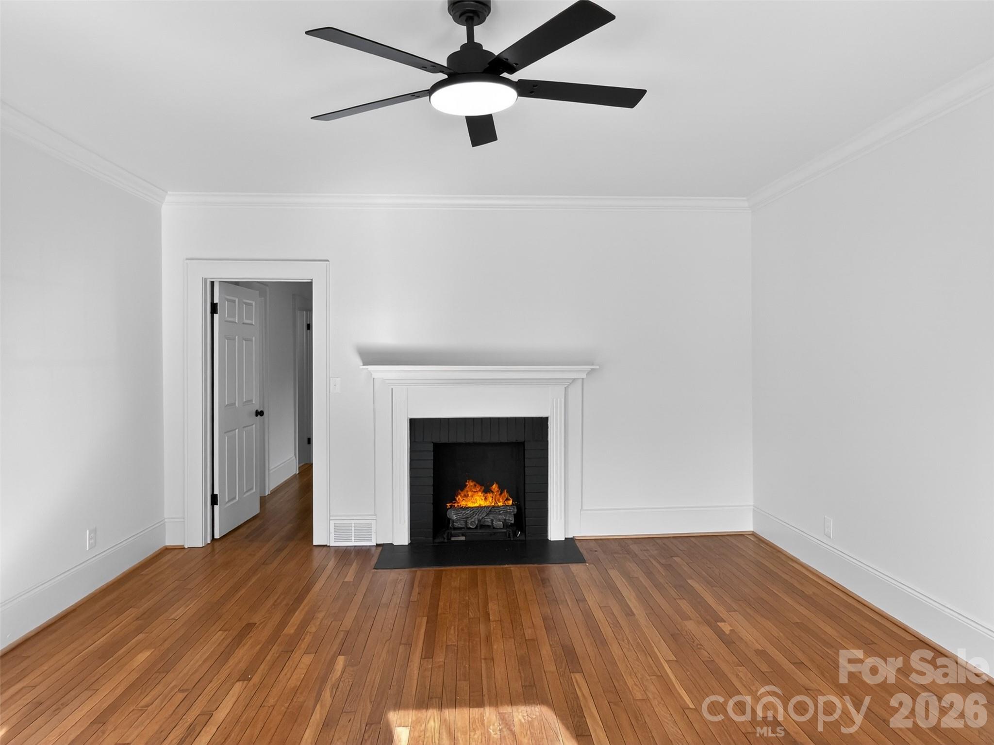 262 Pleasant Street Property Photo 14