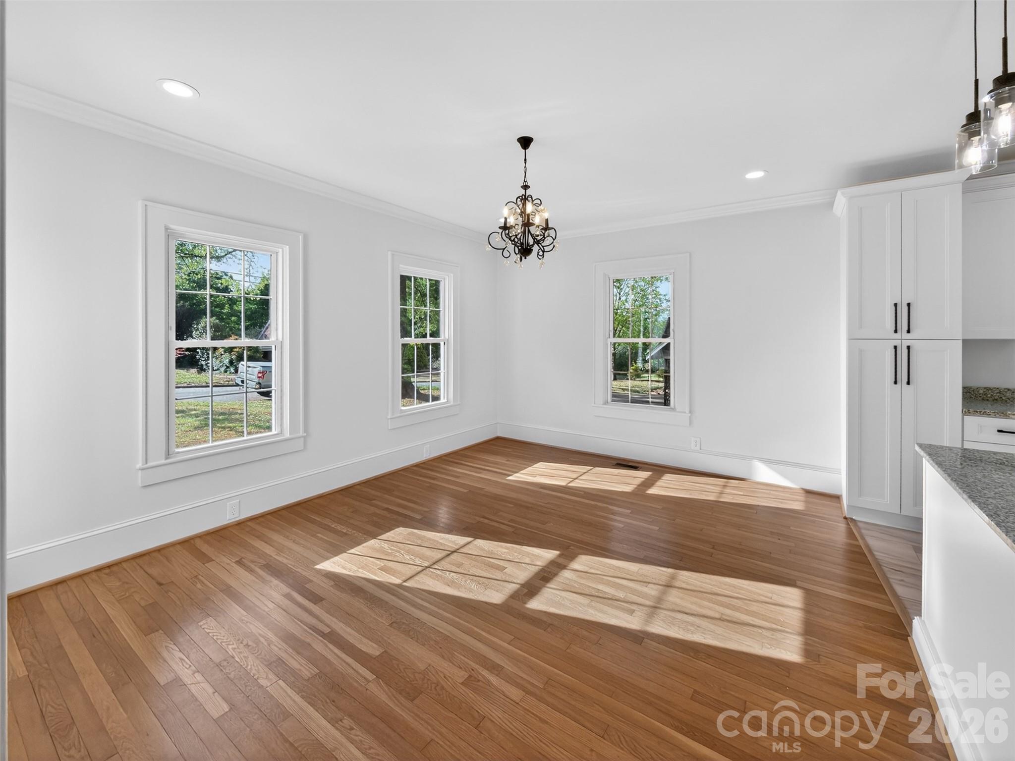 262 Pleasant Street Property Photo 22