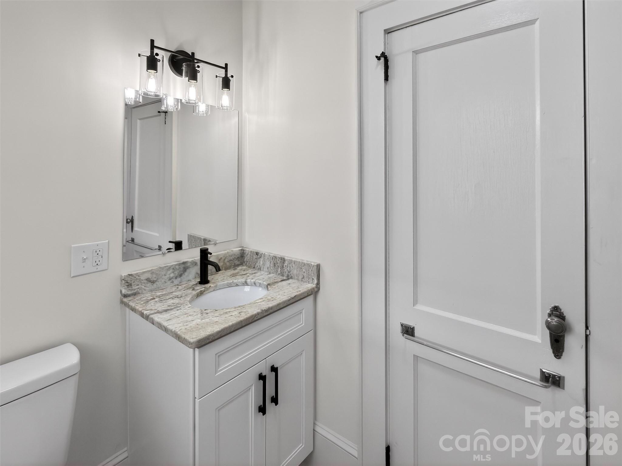 262 Pleasant Street Property Photo 26