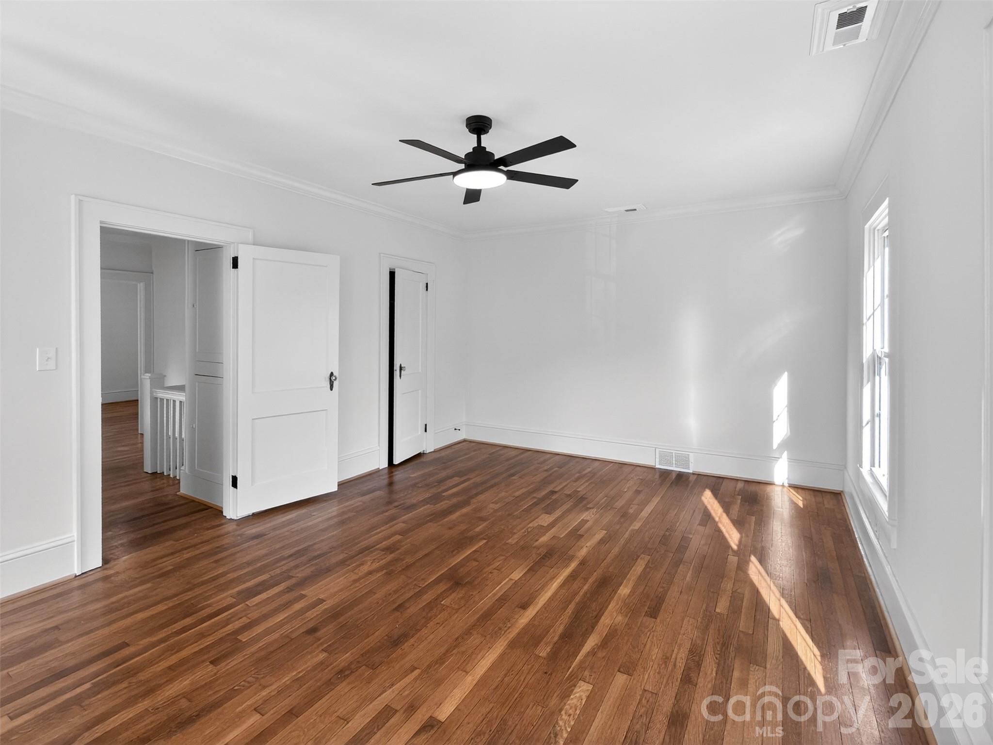 262 Pleasant Street Property Photo 27