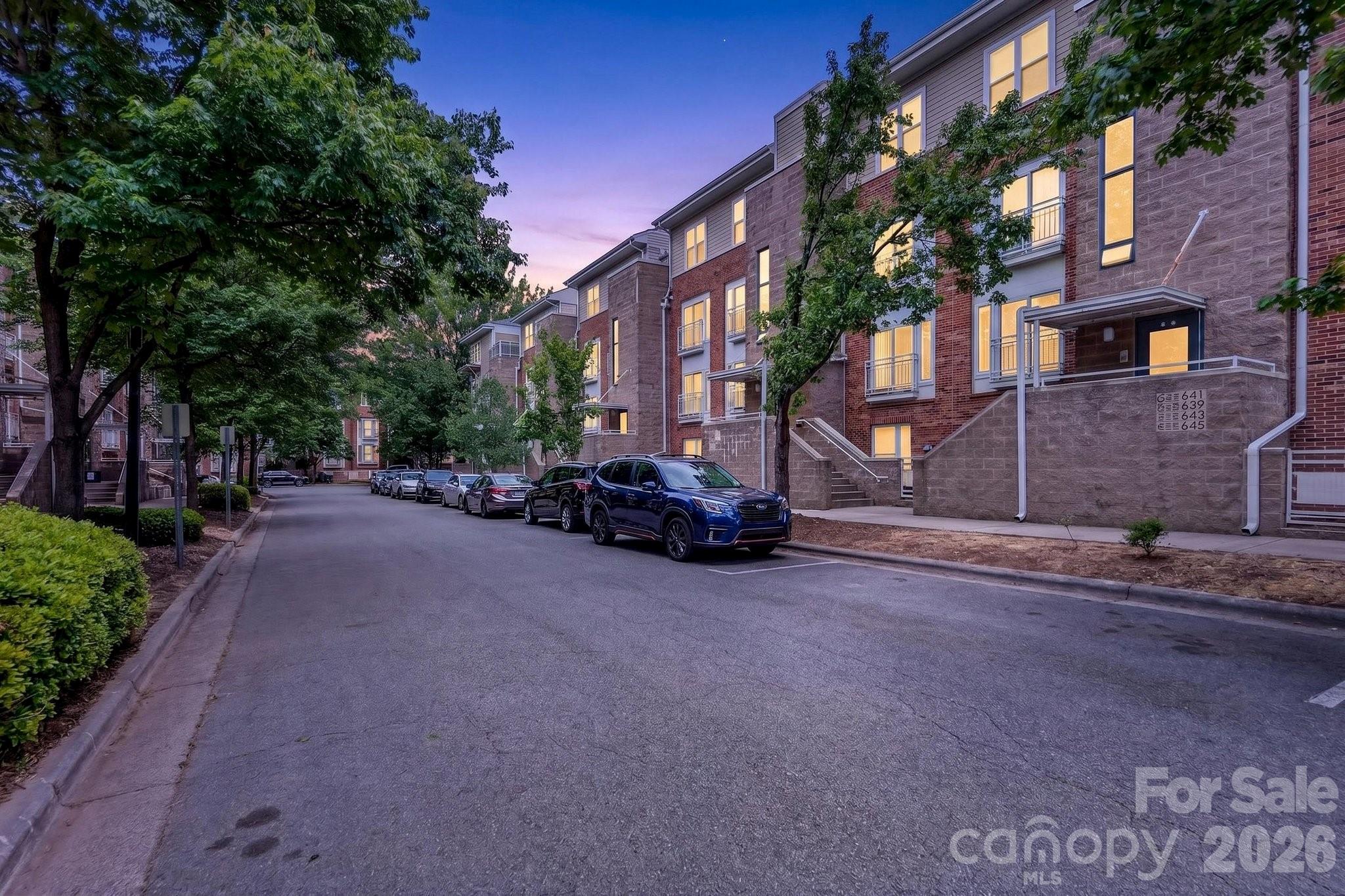 639 Raphael Place Property Photo 4