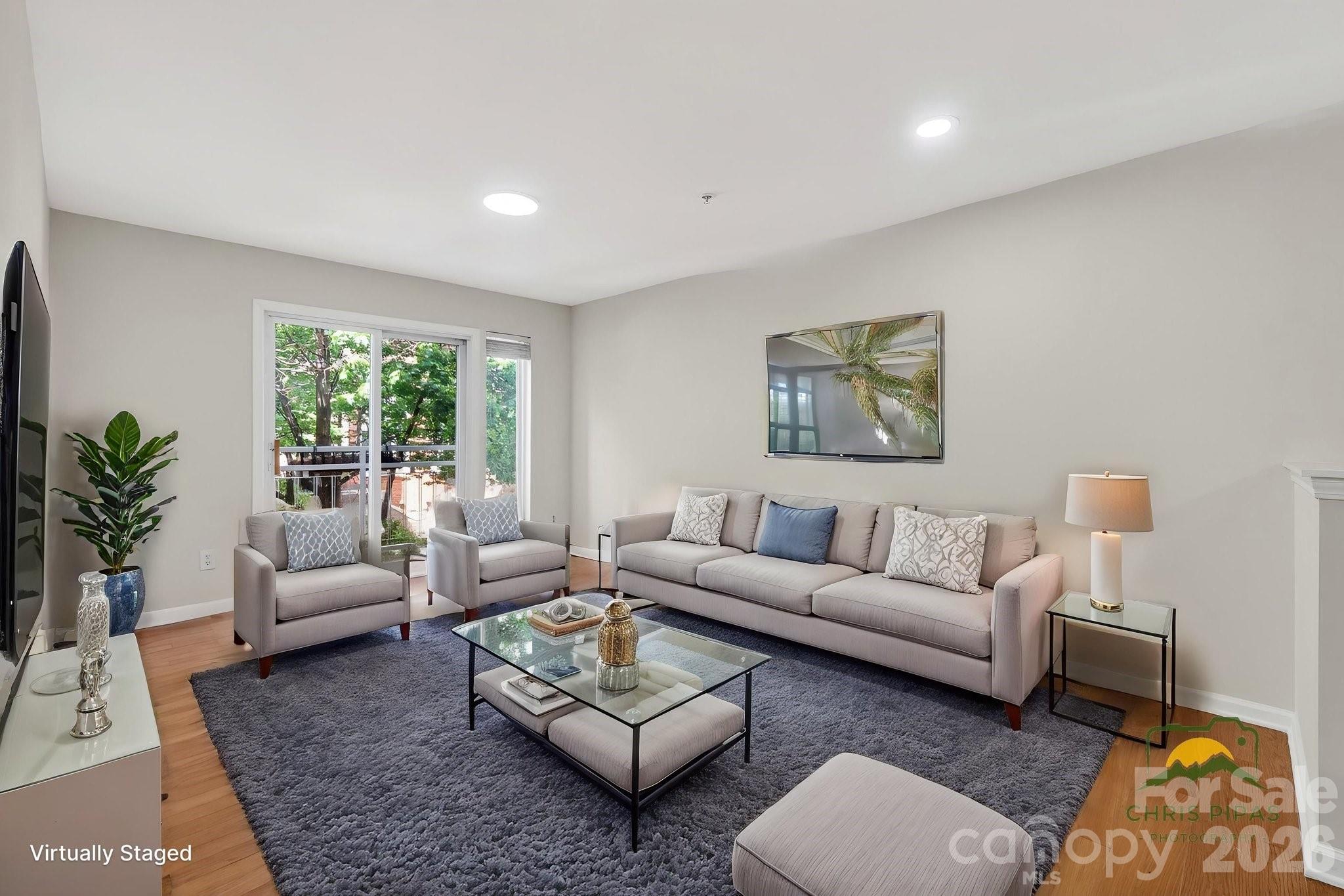 639 Raphael Place Property Photo 11