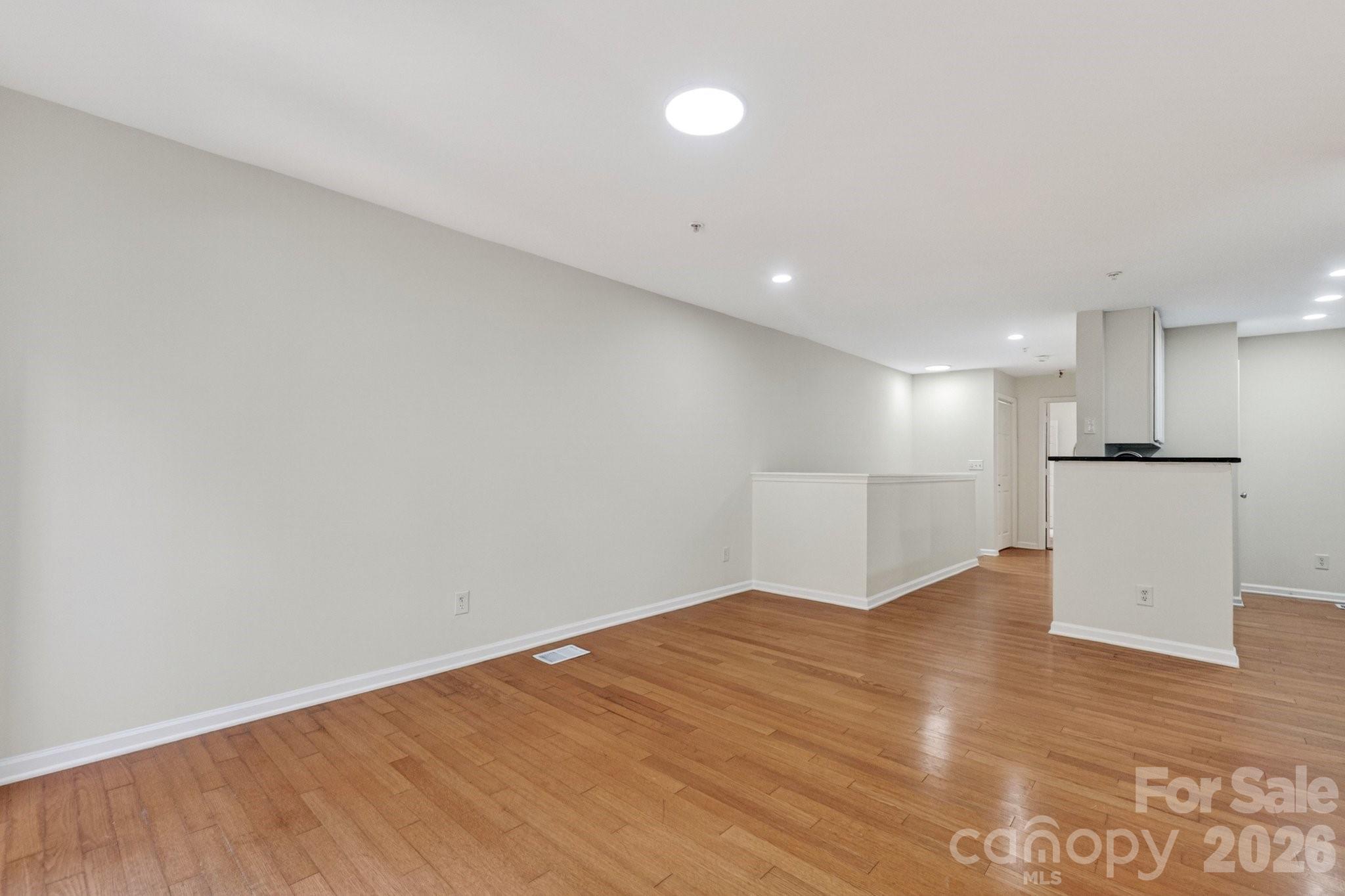 639 Raphael Place Property Photo 16