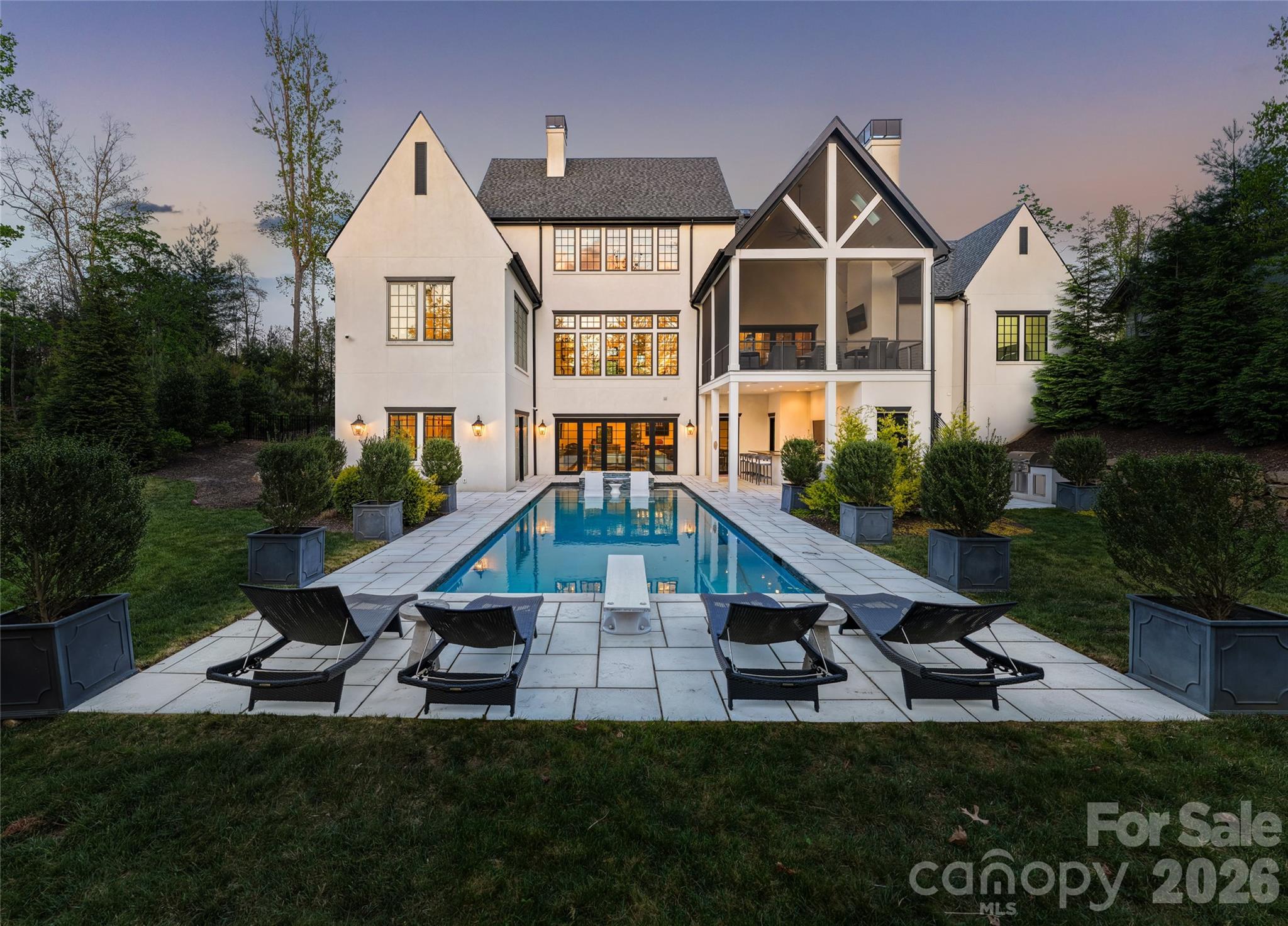 6 Stansbury Drive Property Photo 2
