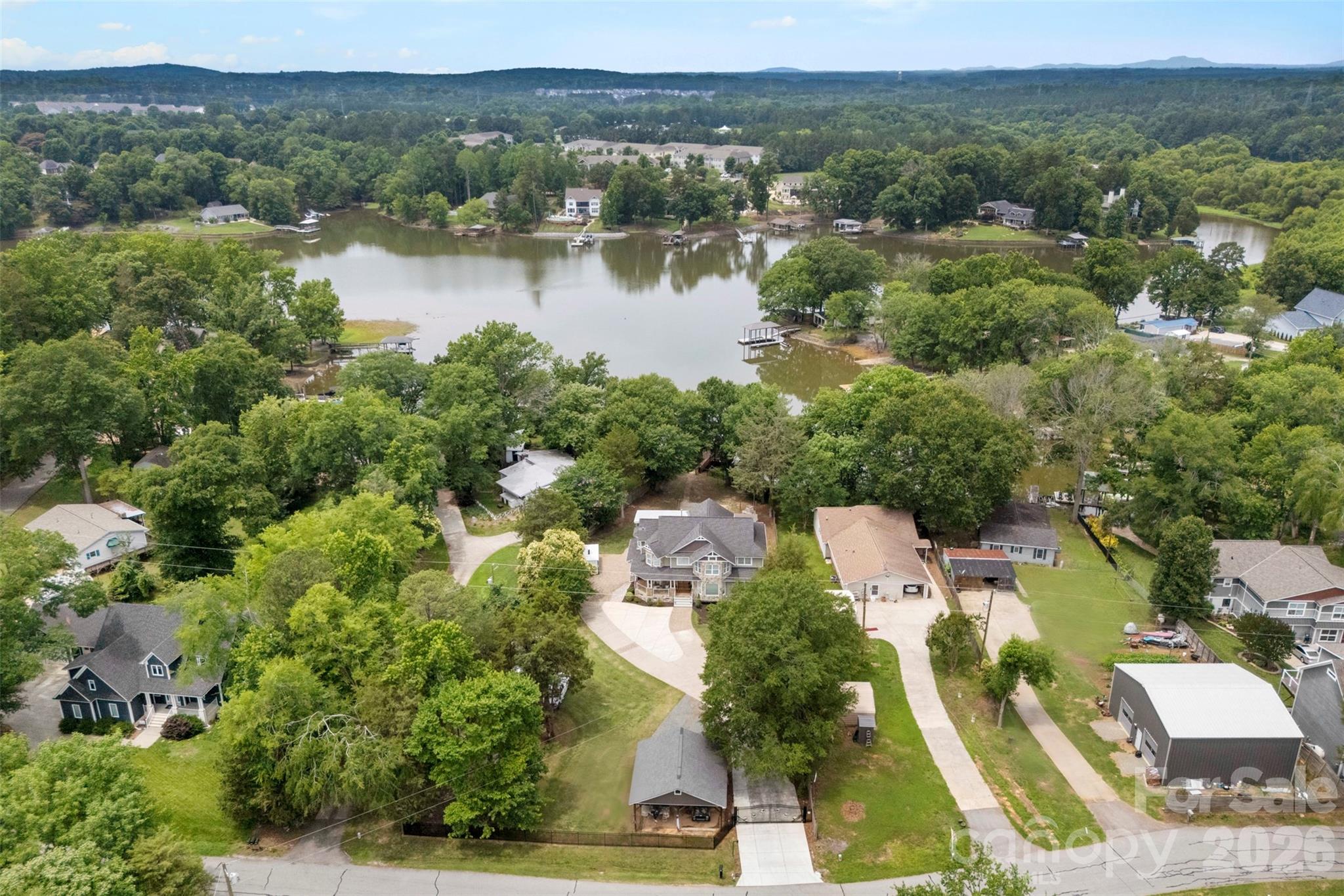 5555 Riverfront Road Property Photo 3