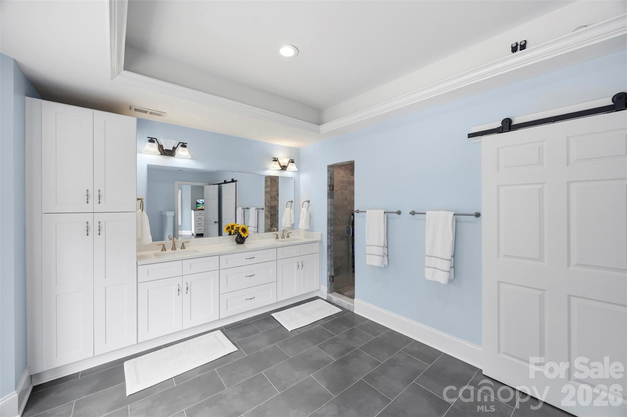 5555 Riverfront Road Property Photo 21