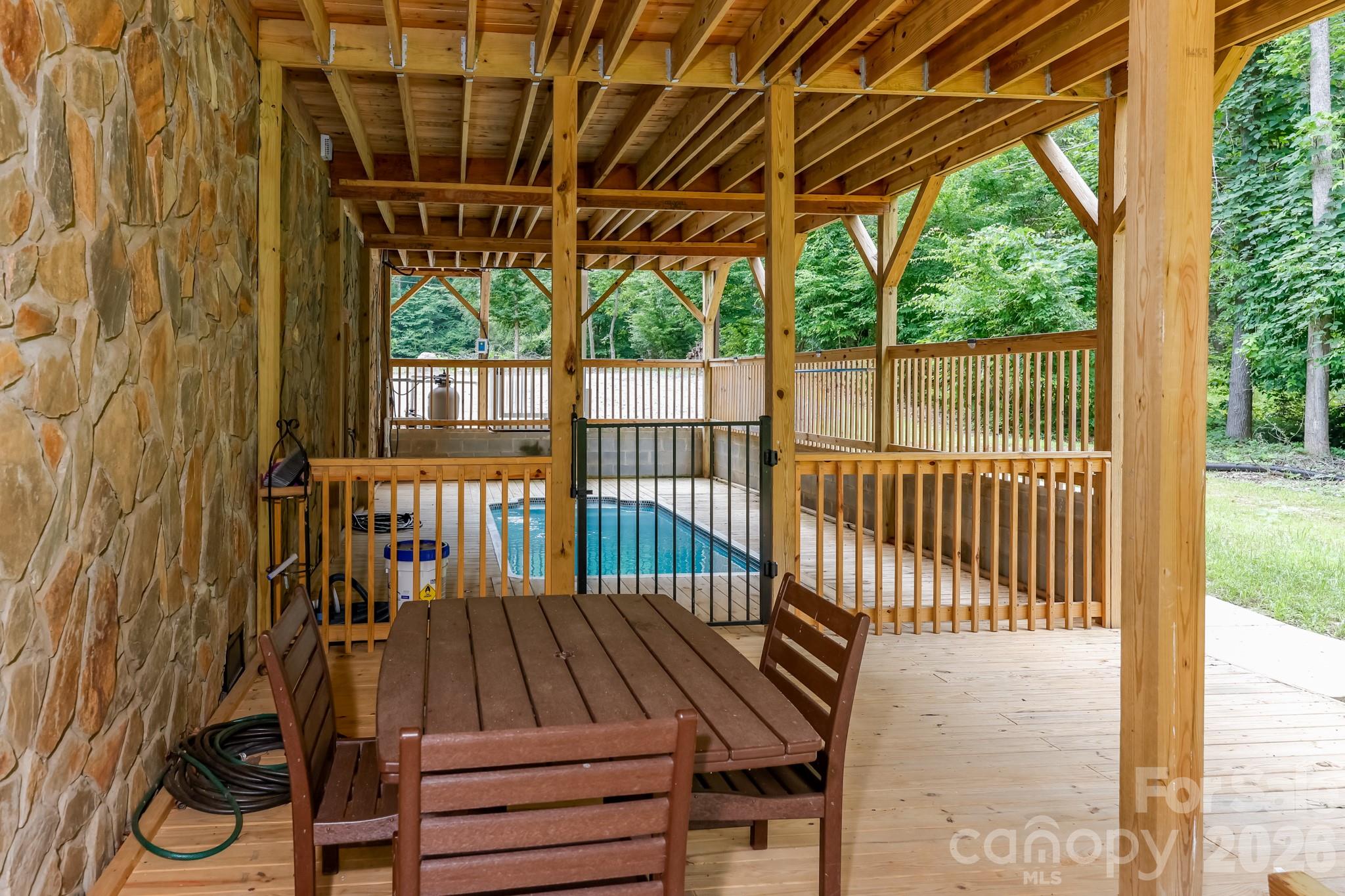 371 Redbird Drive Property Photo 41