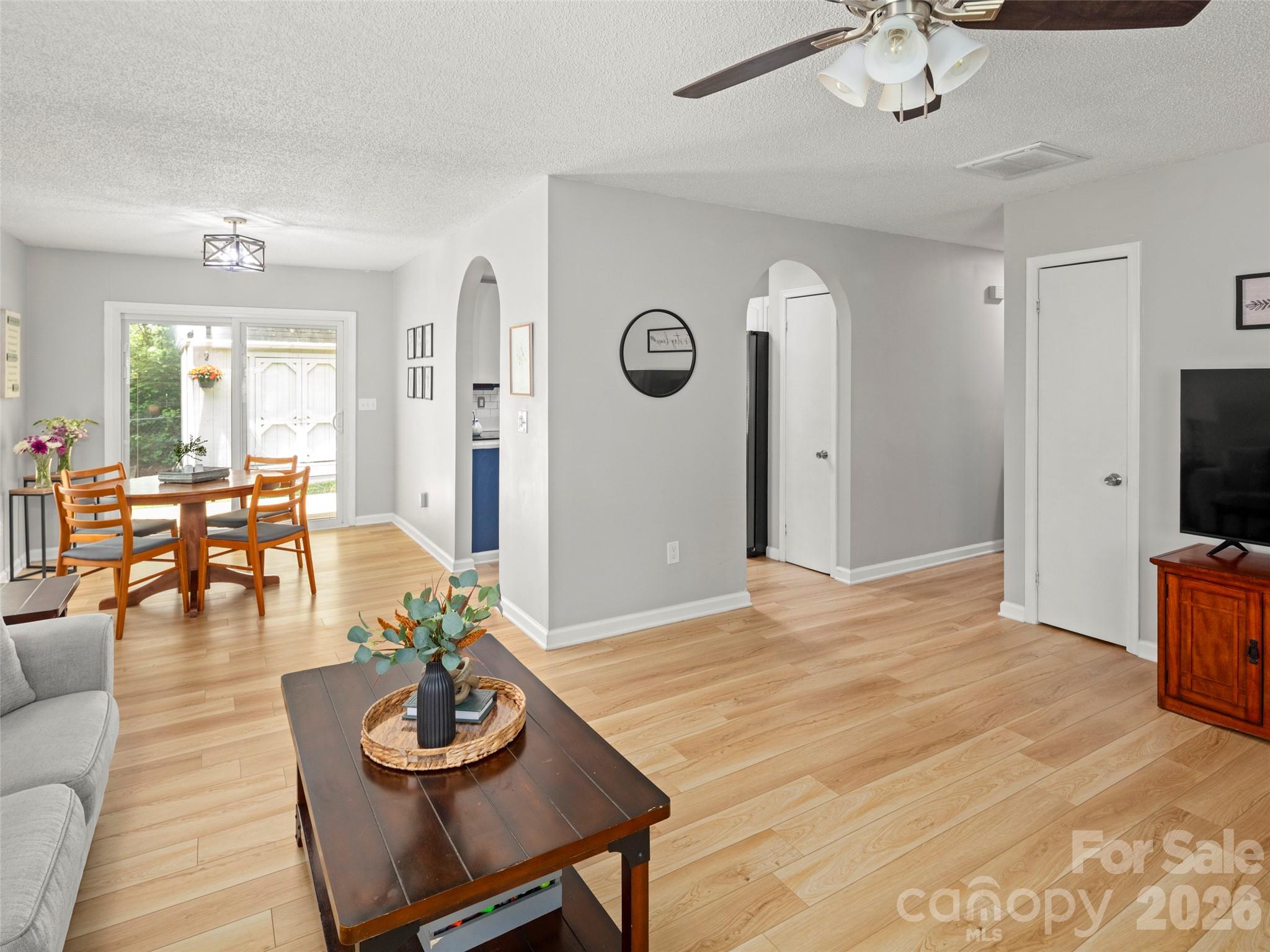 224 Clover Drive Property Photo 7